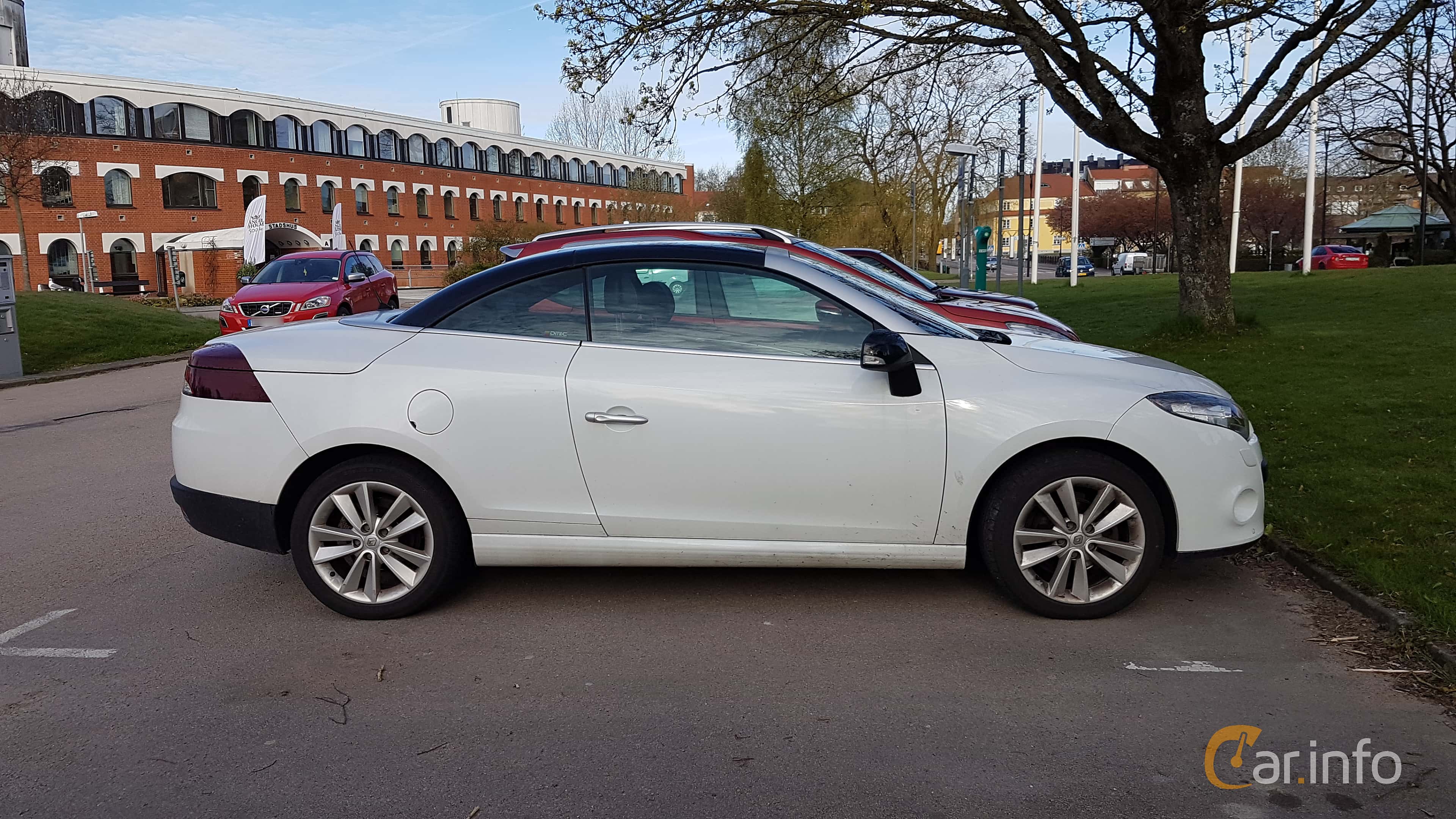 Renault Mégane Coupé-Cabriolet 1.9 dCi Manual, 6-speed