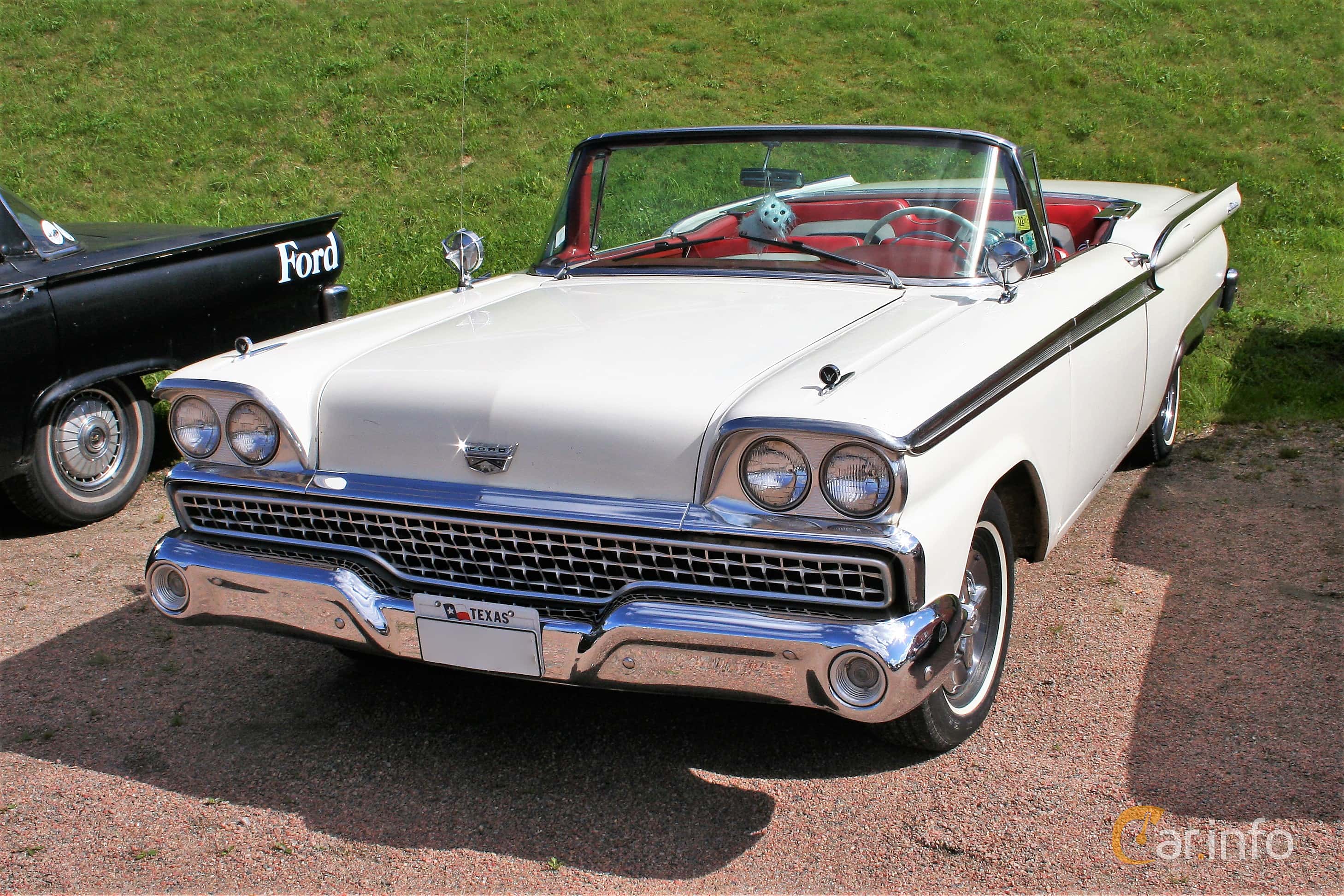 Ford Fairlane 500 Skyliner 4.8 V8 Automatic, 203hp, 1959
