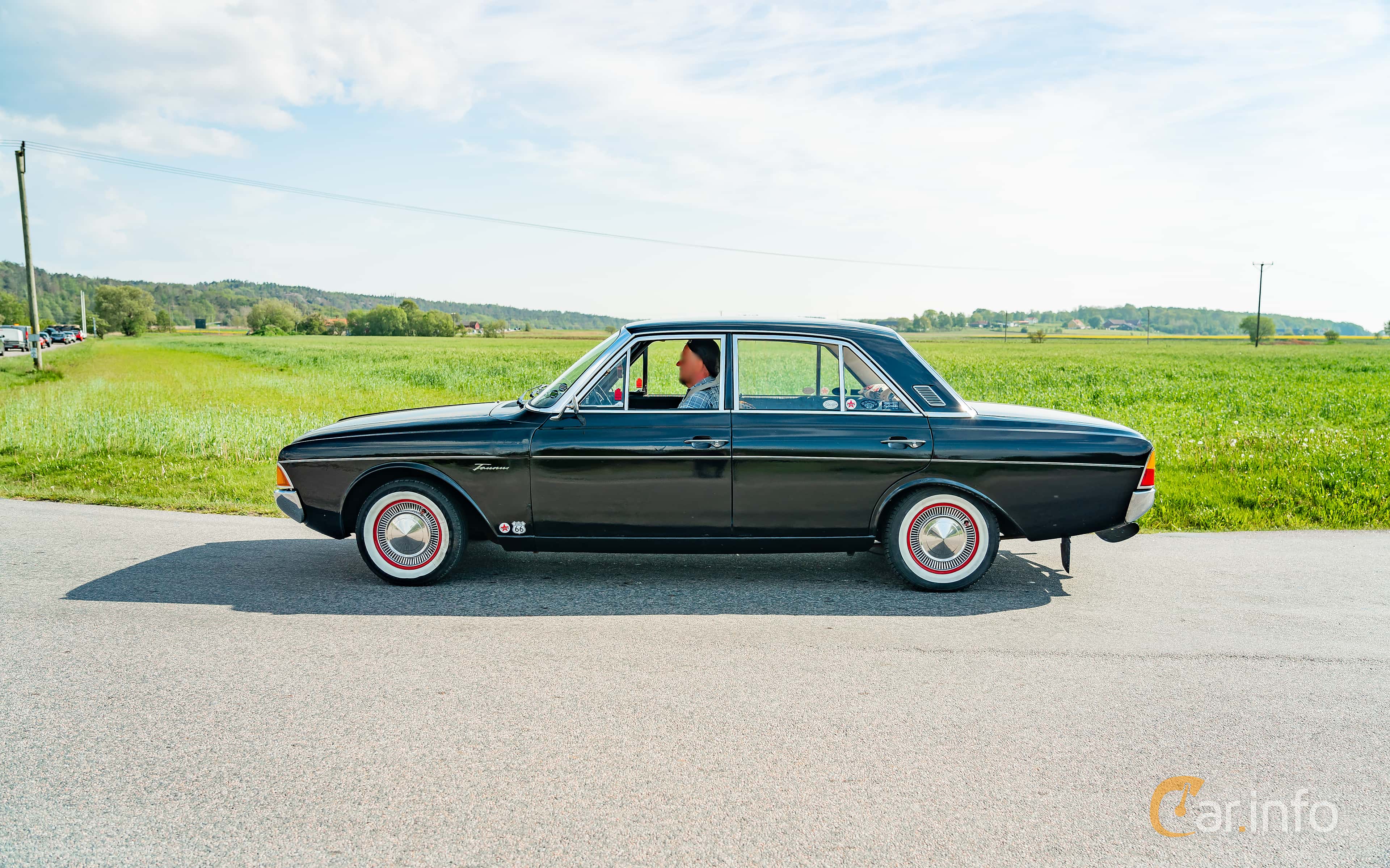 Ford Taunus 4-door Limousine generation P5 1.7