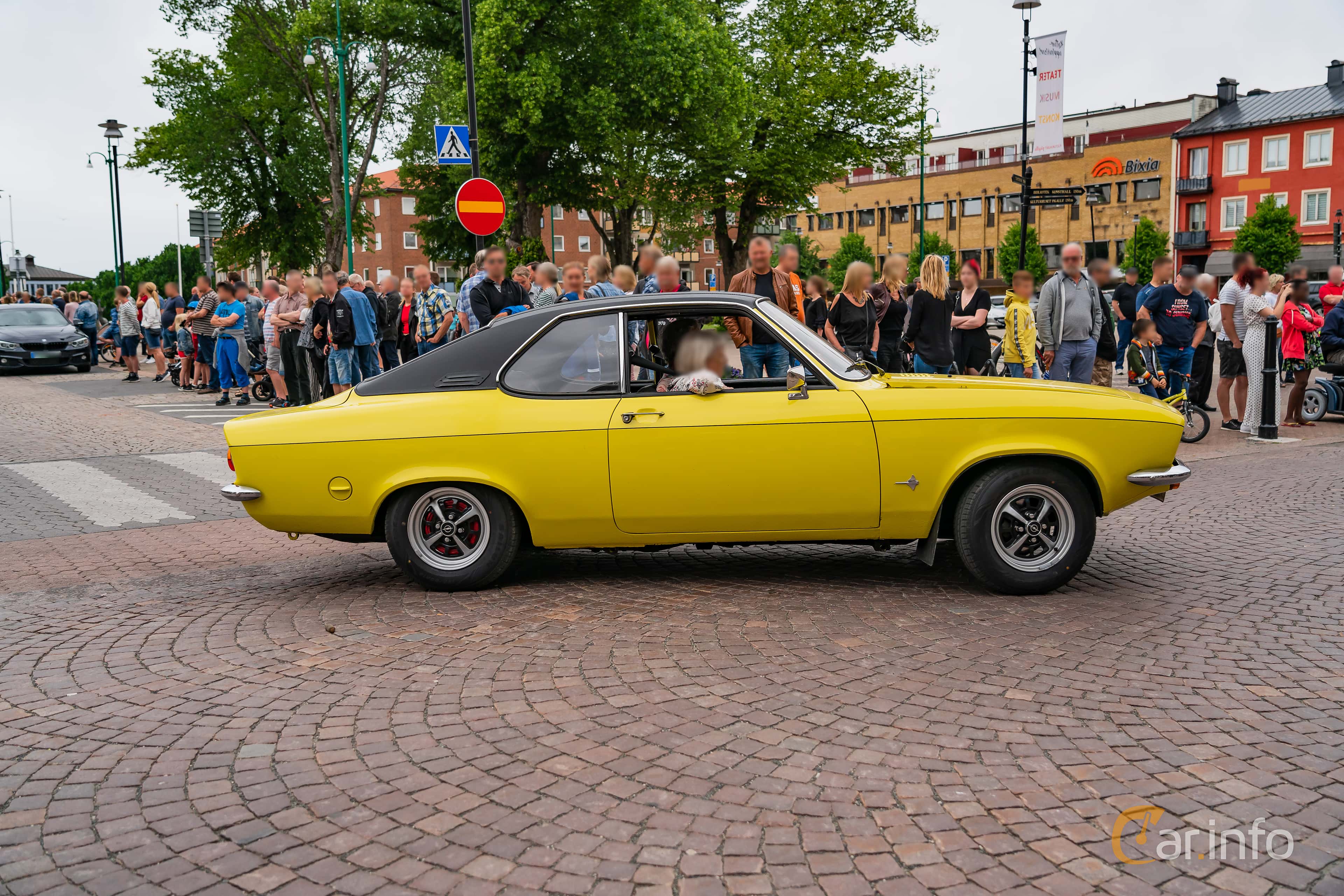 Opel Manta 1.6 S Manual, 75hp, 1975