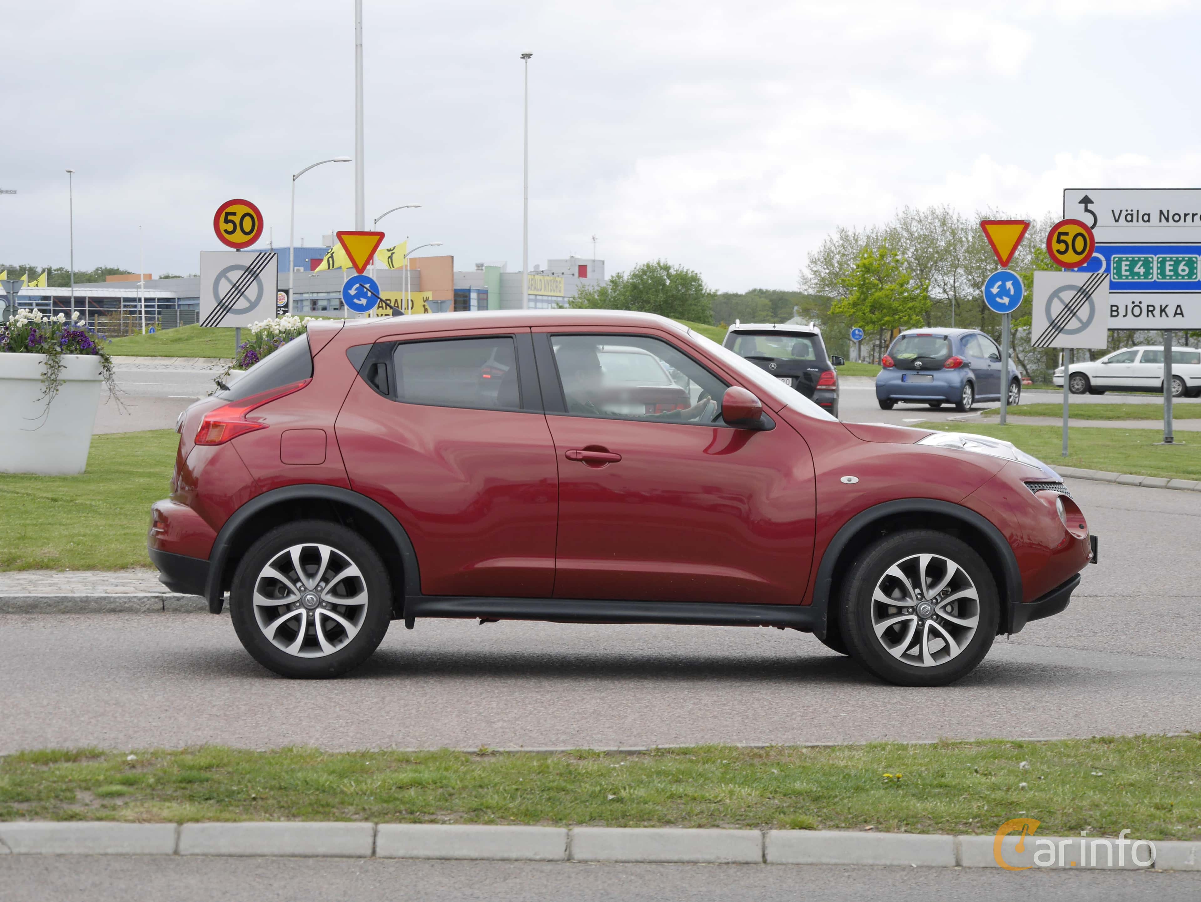 Nissan Juke 1.6 XTRONIC-CVT, 117hp, 2014