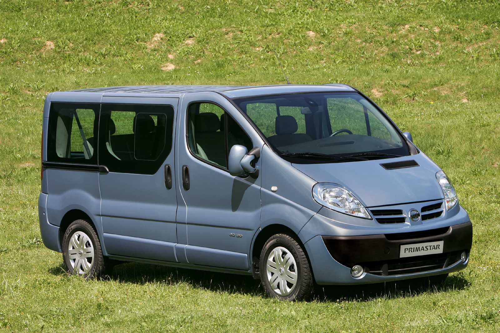 Nissan Primastar Combi 2.5 dCi Manual, 146hp, 2007