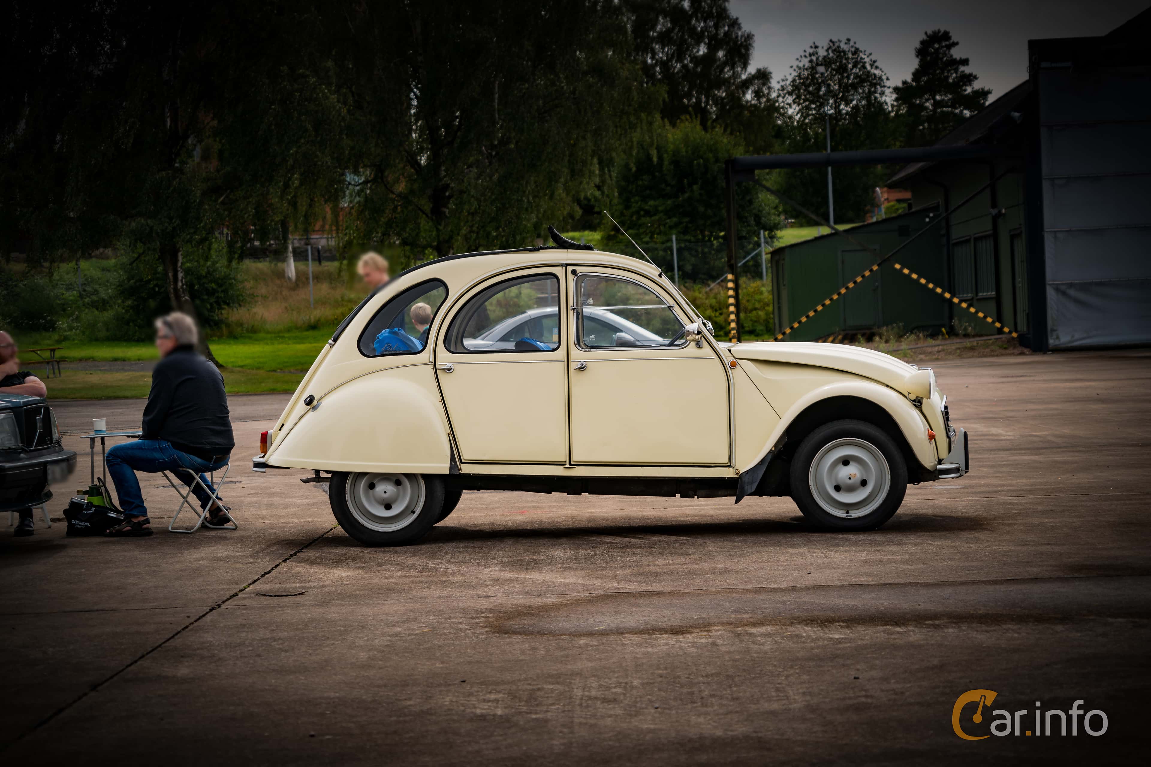 Citroën 2CV 0.6 Manual, 29hp, 1980