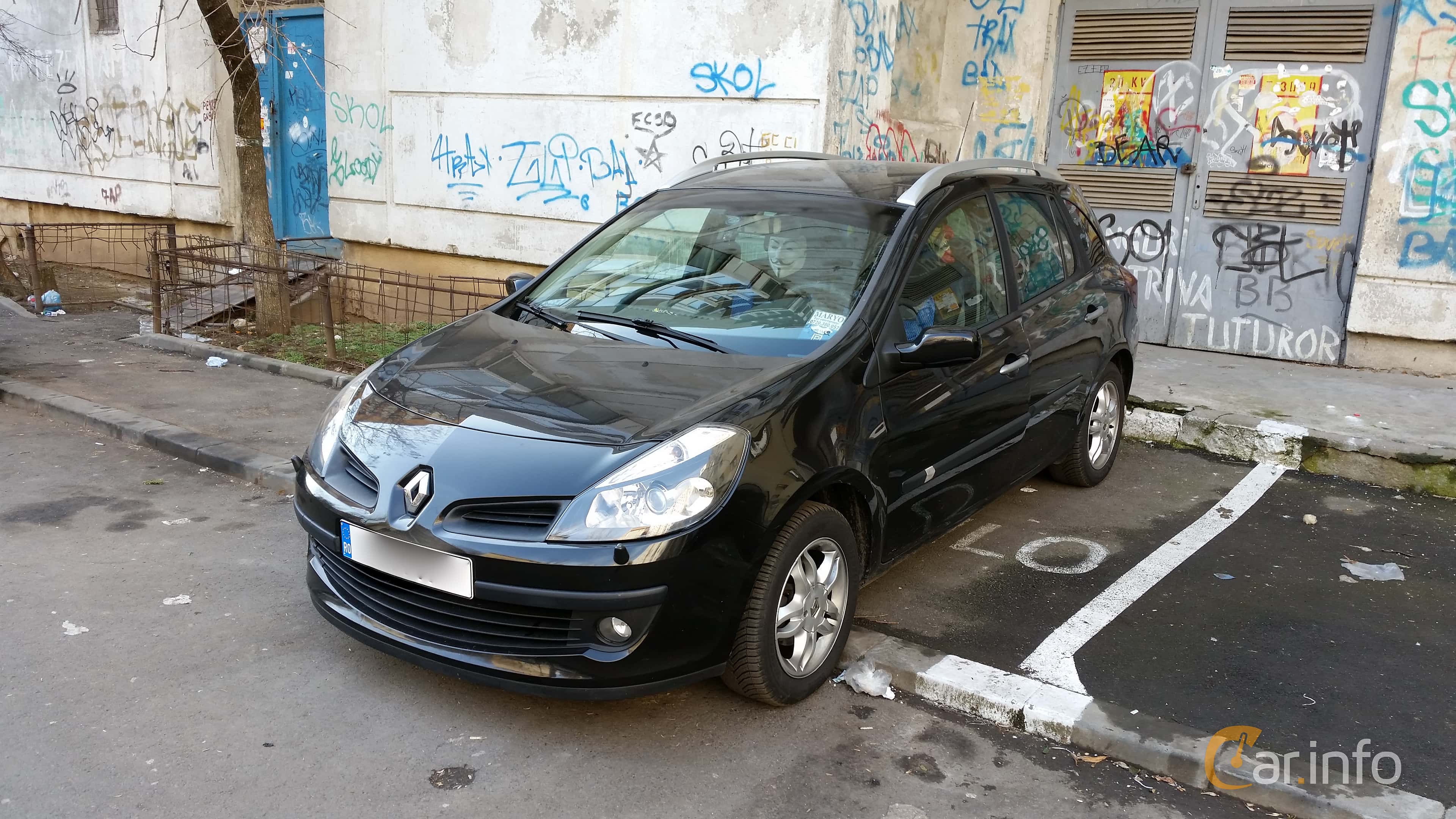 Renault Clio Sport Tourer 1.5 dCi Manual, 68hp, 2009