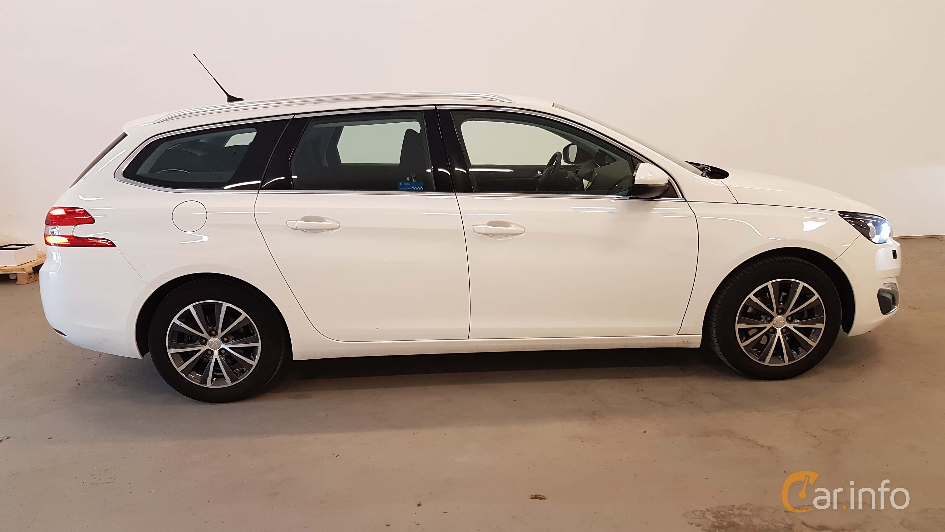 Peugeot 308 SW 1.6 BlueHDI FAP Manual, 120hp, 2019