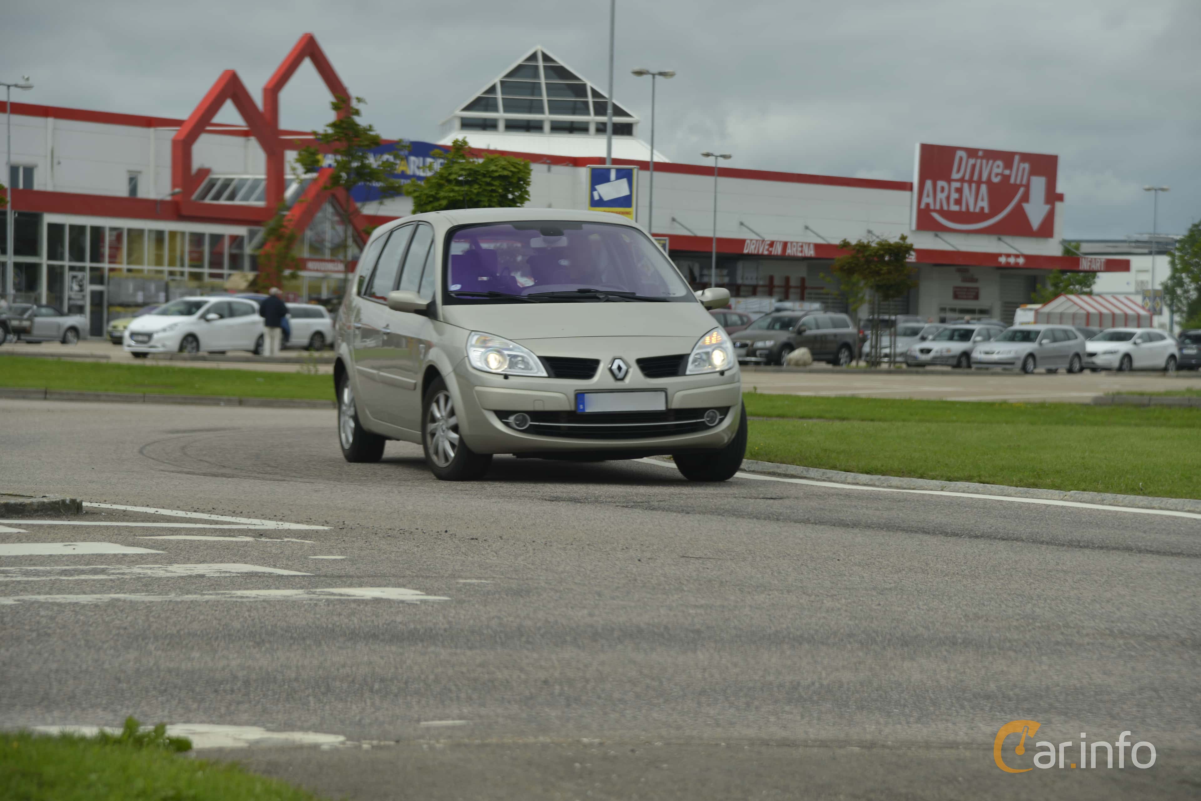 Renault Grand Scénic generation Typ JM Phase II 2.0 Turbo Manual, 6-speed