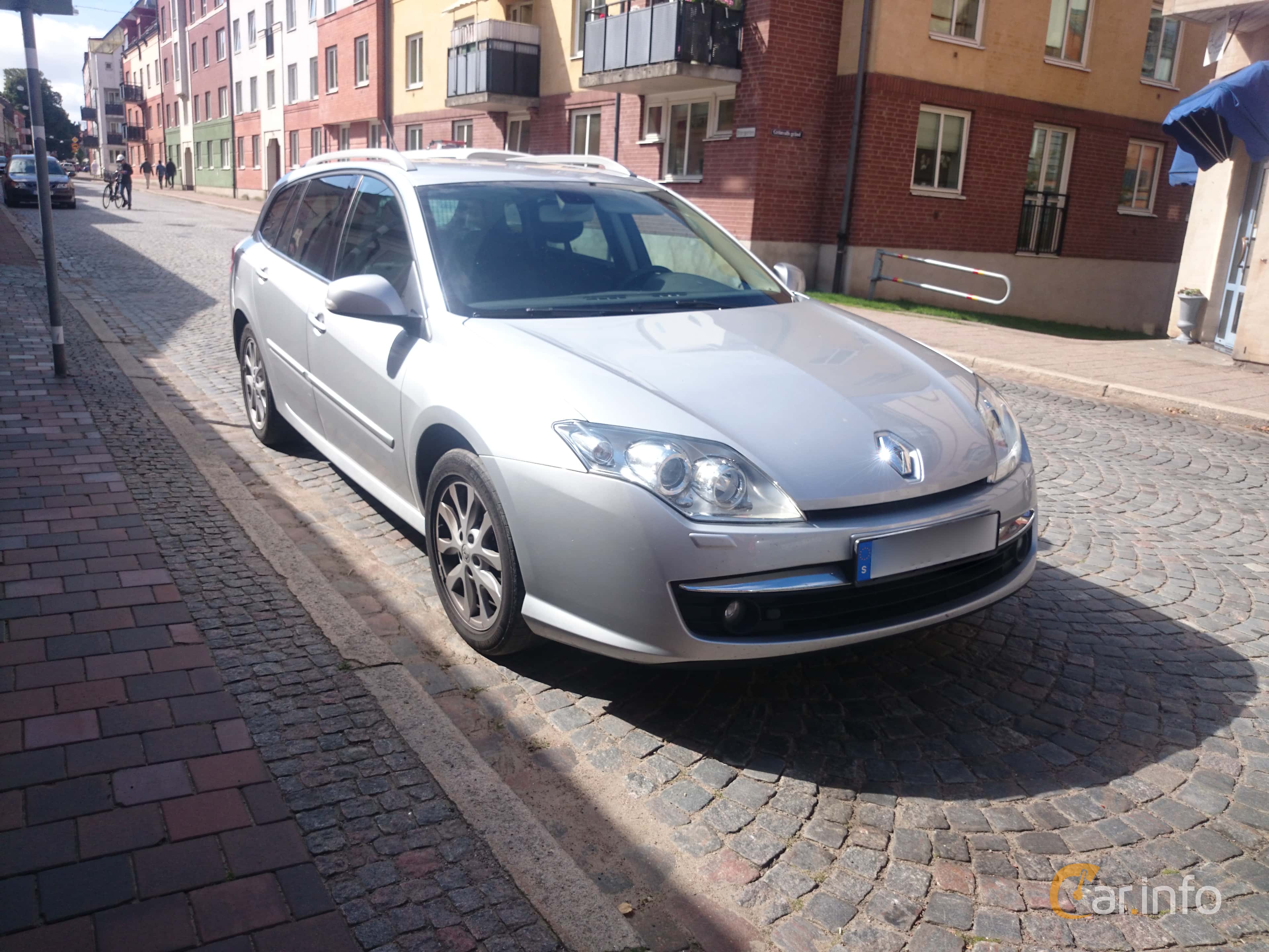 Renault Laguna Grandtour 2.0 dCi Manual, 150hp, 2009