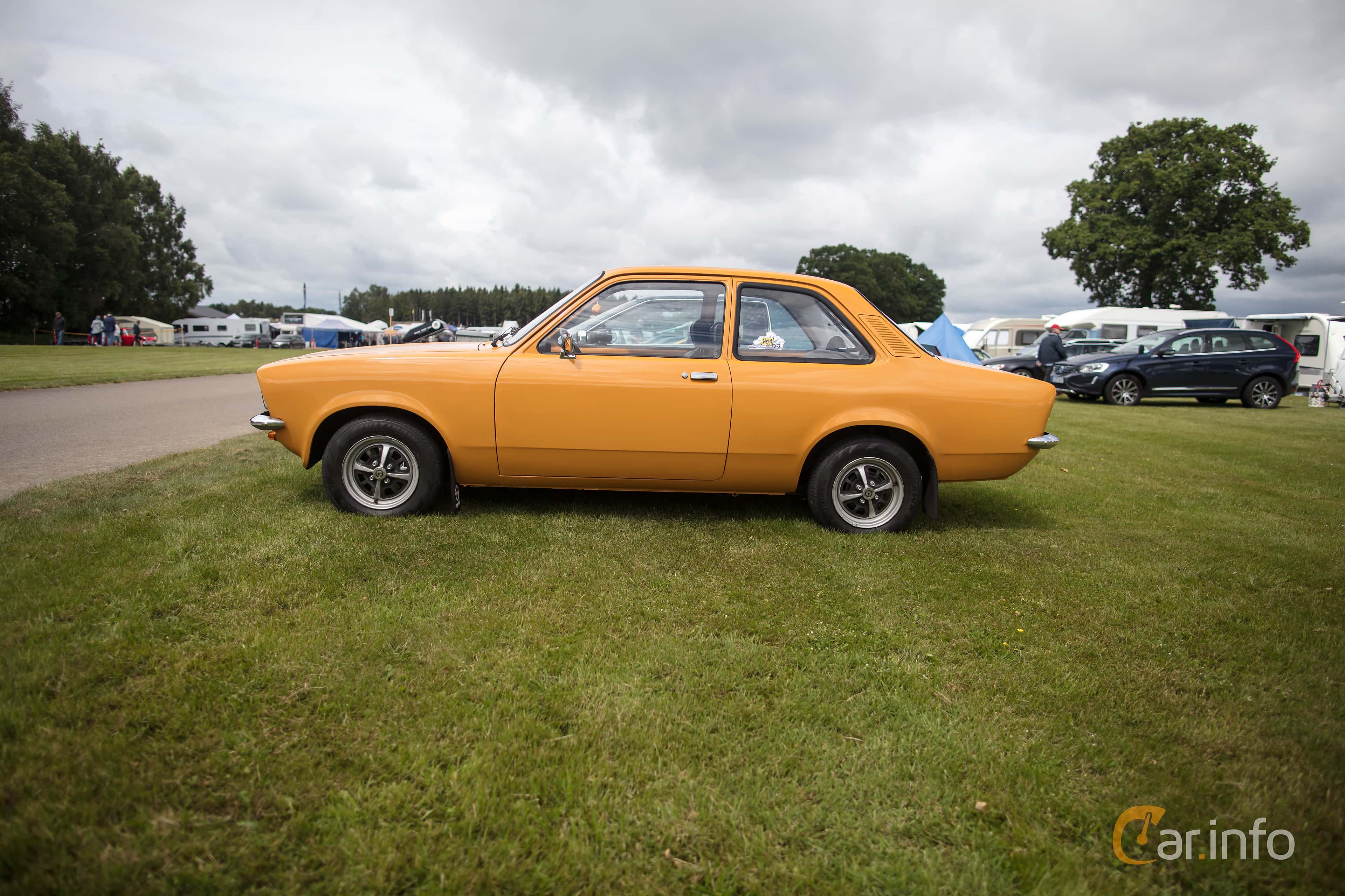 Opel Kadett 1200 S 2-door Limousine 1.2 Manual, 60hp, 1975