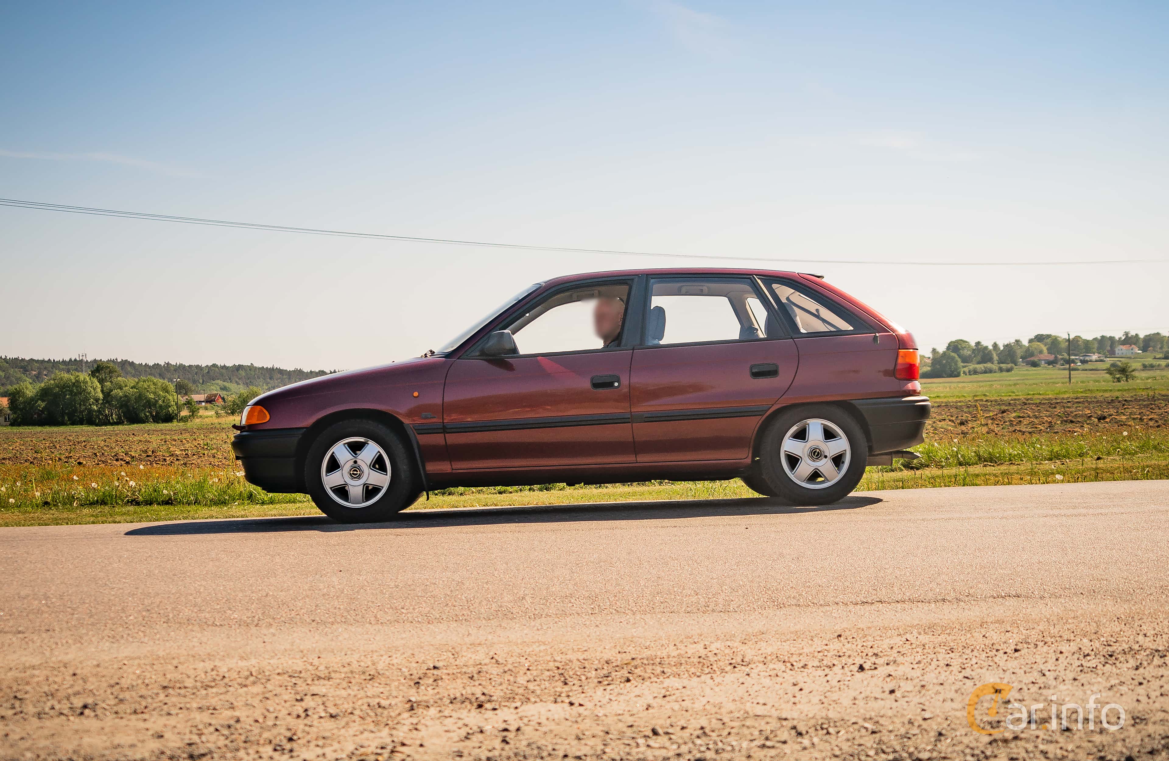 Opel Astra 5-door 1.4 82hp, 1994