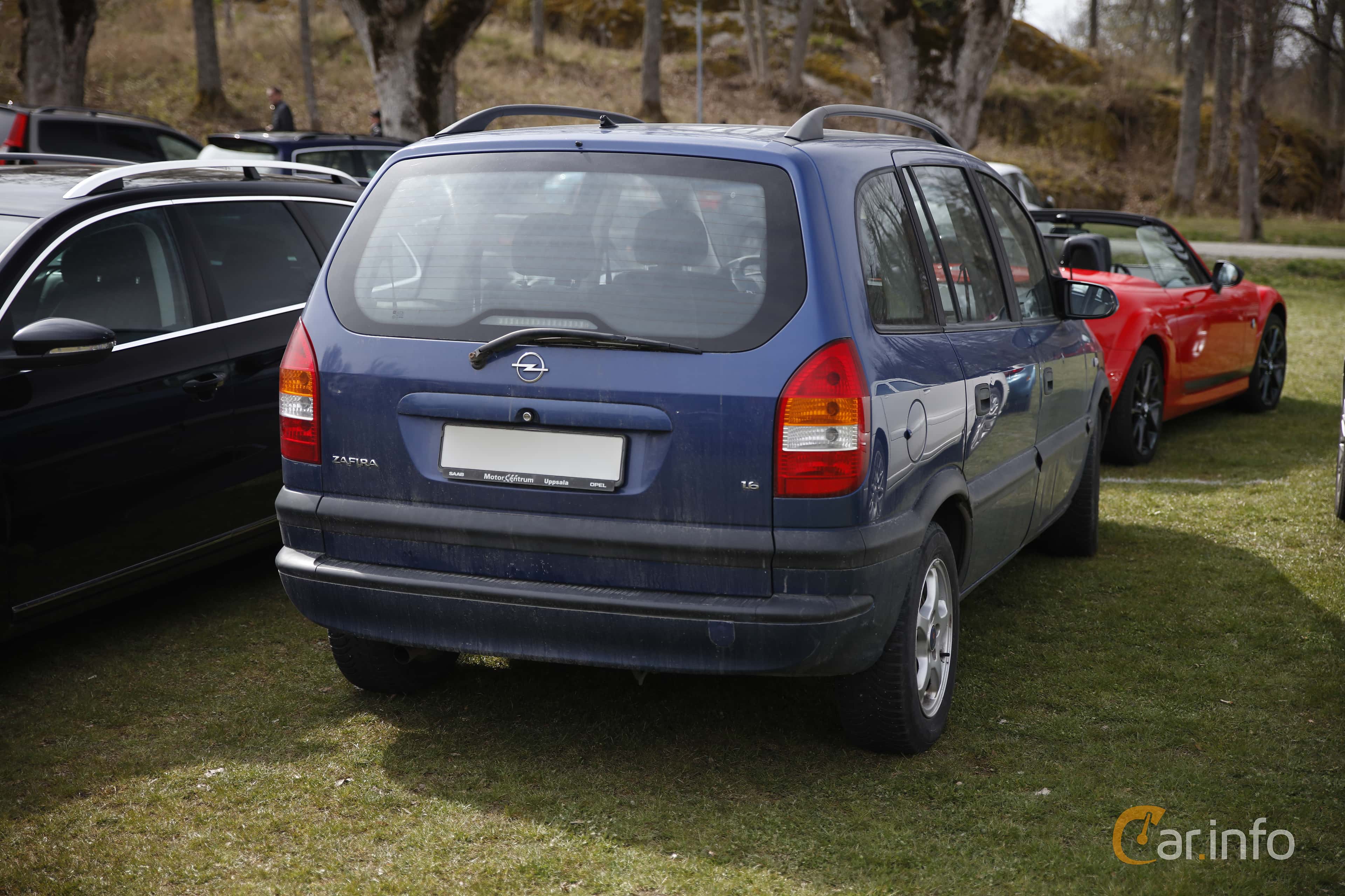 Opel Zafira 1.6 Manual, 101hp, 2003