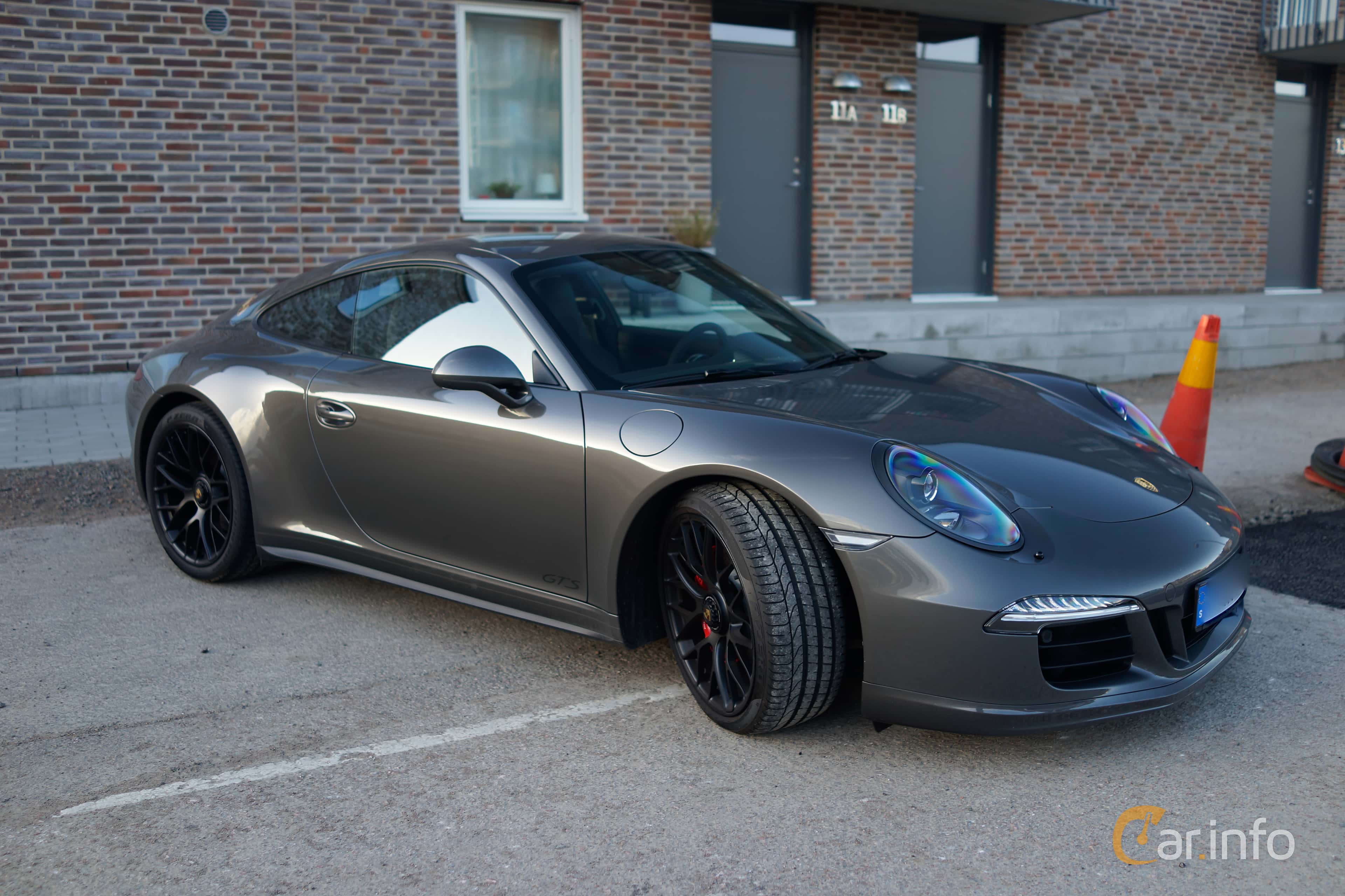 Porsche 911 GTS PDK, 7-speed
