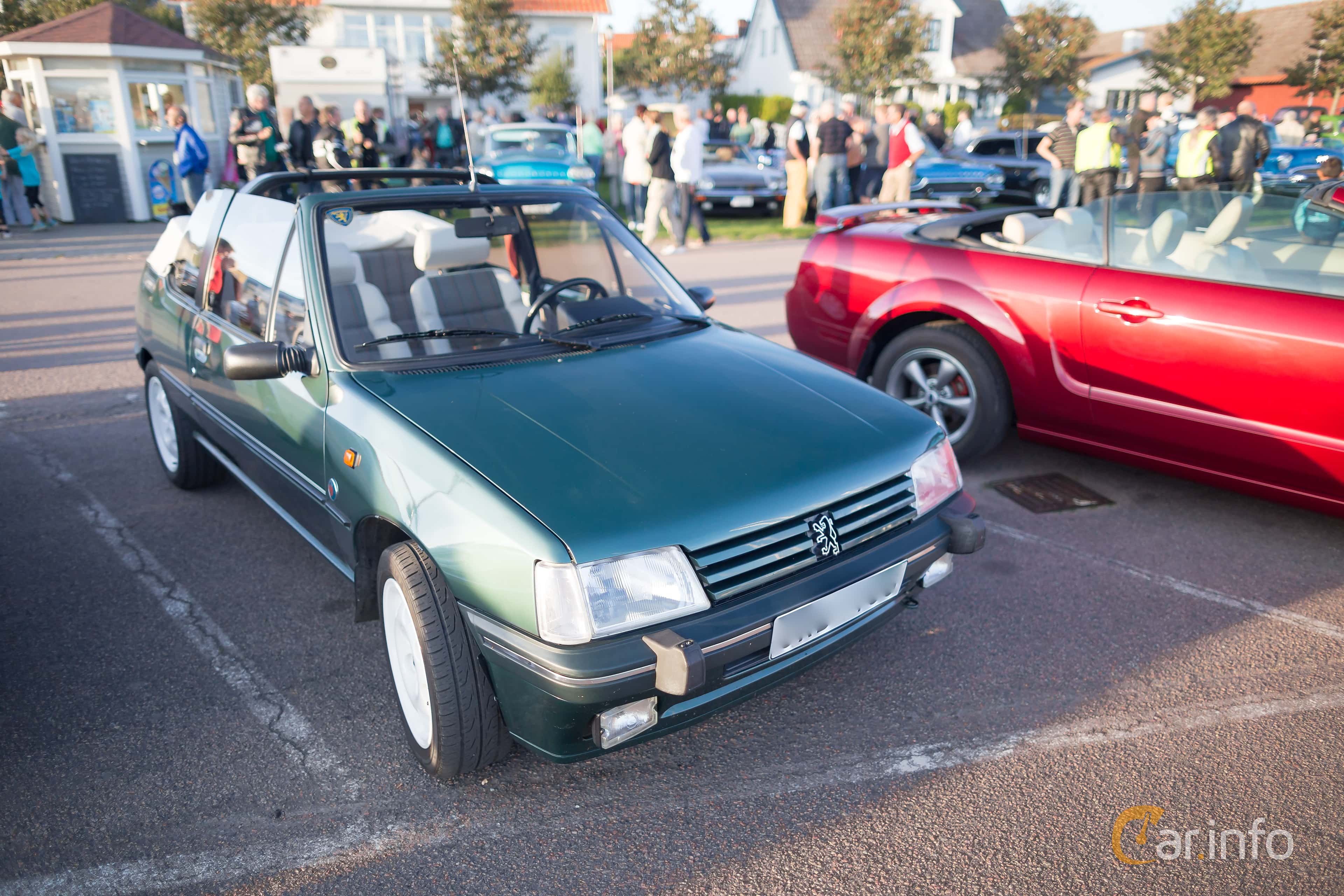 Peugeot 205 Convertible 1.4 Manual, 75hp, 1991