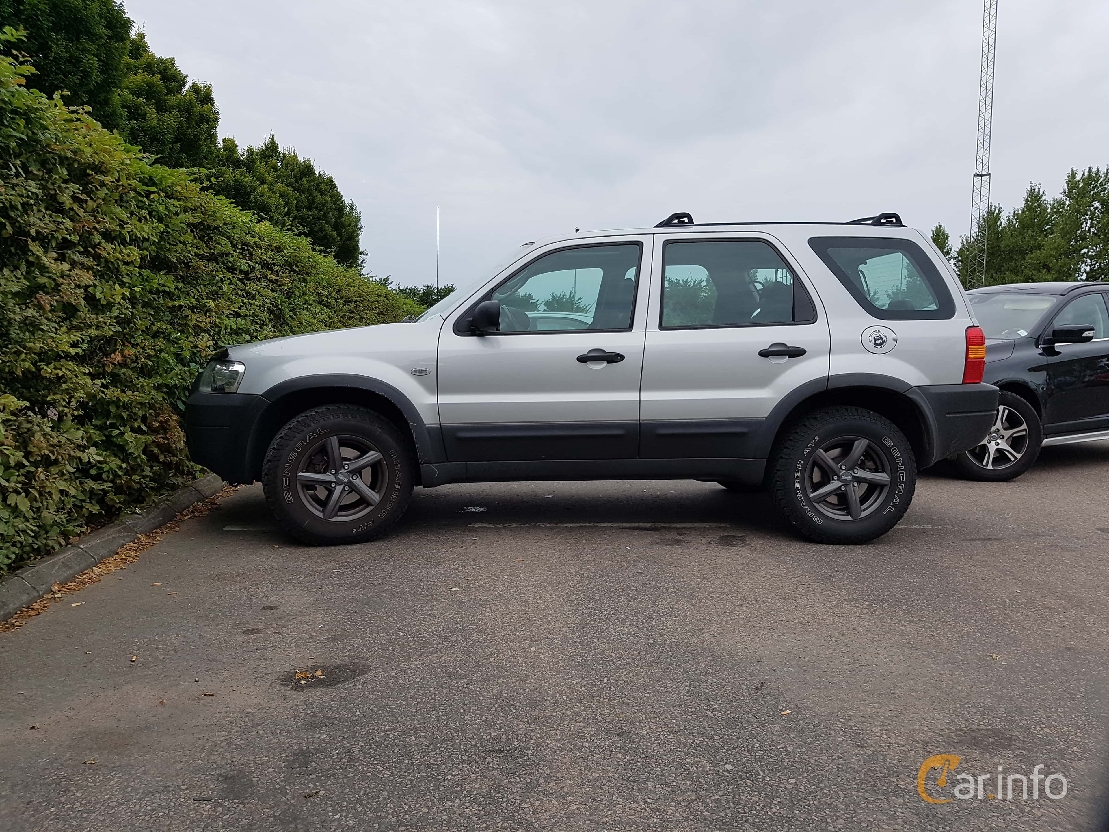 Ford Maverick 2.0 4WD Manual, 124hp, 2001