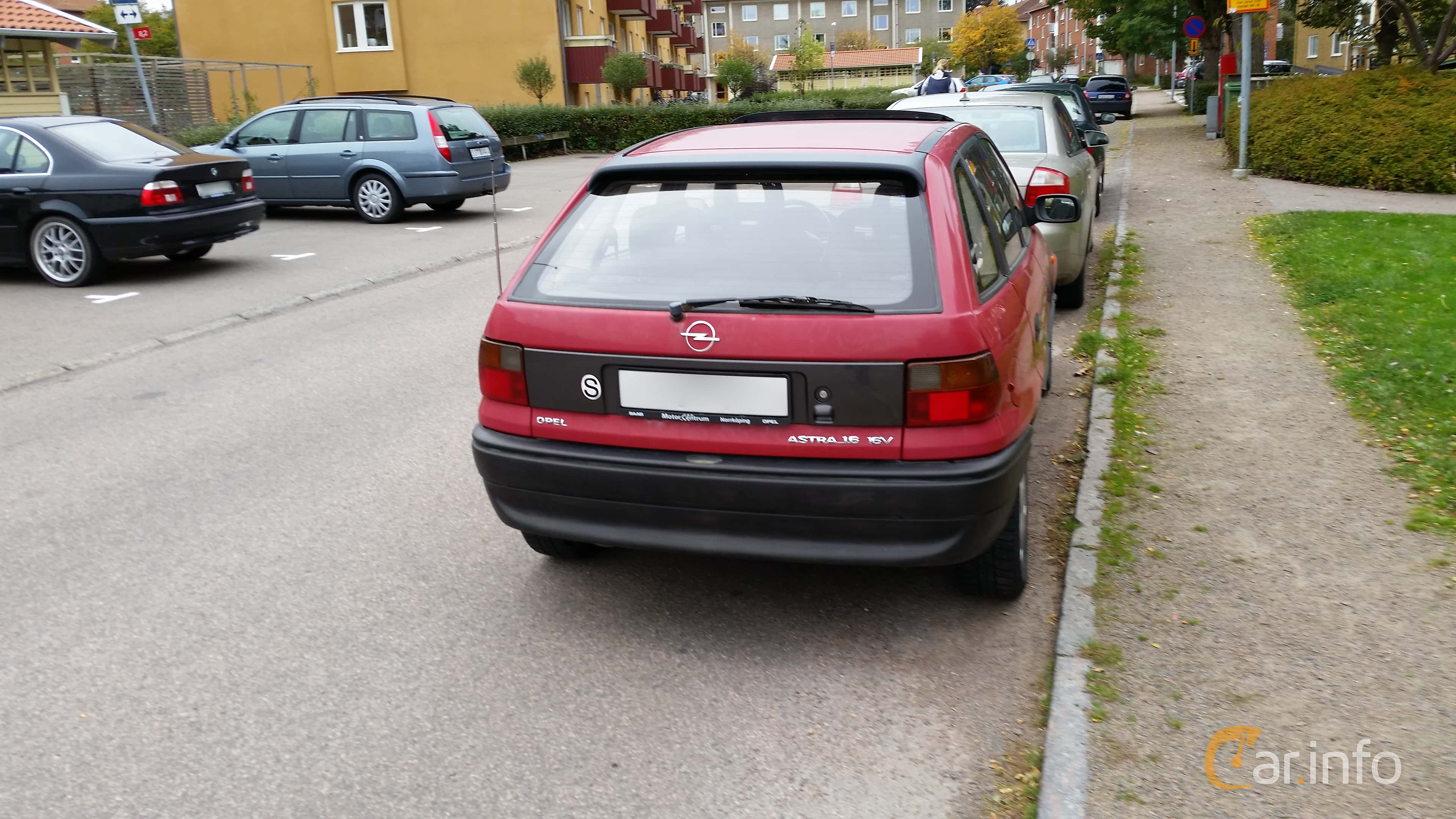 Opel Astra 5-door 1.6 101hp, 1997