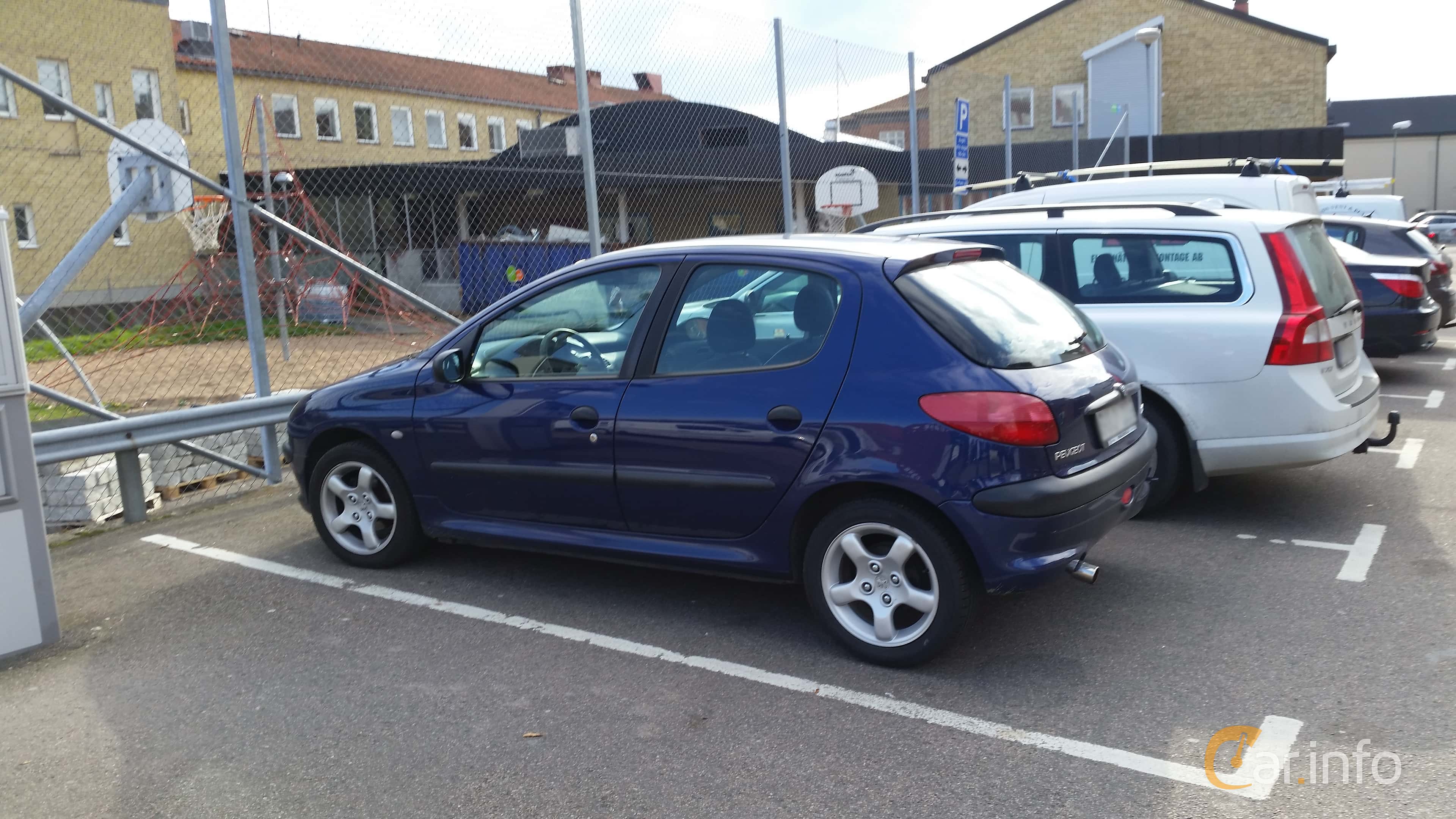 Peugeot 206 5-door 1.4 Manual, 75hp, 2002