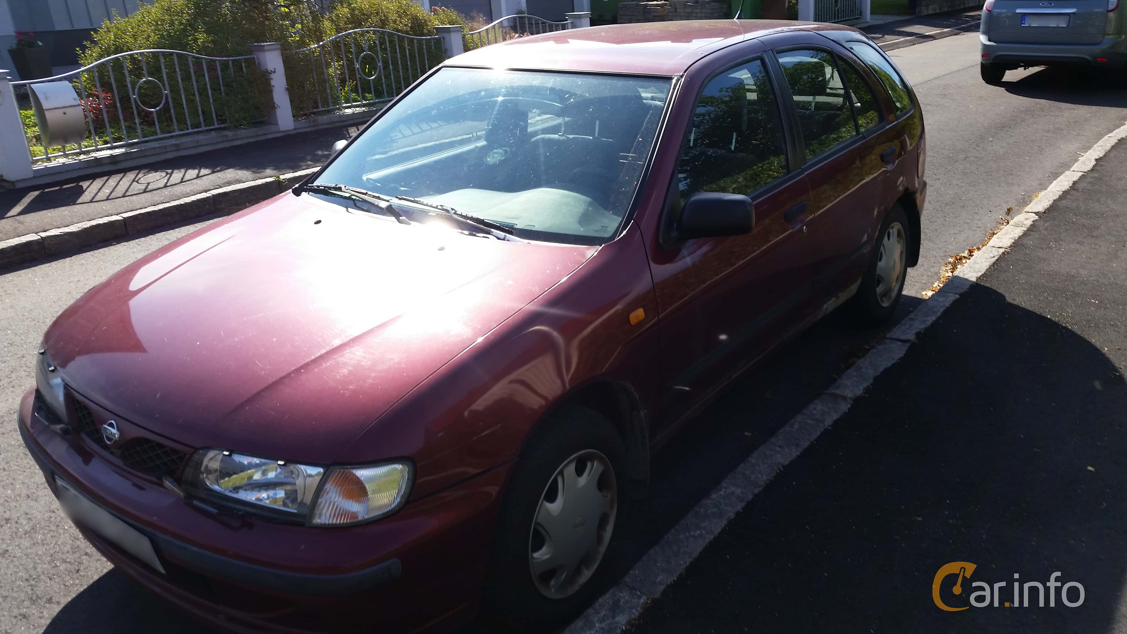 Nissan Almera 5-door 1.6 99hp, 1999