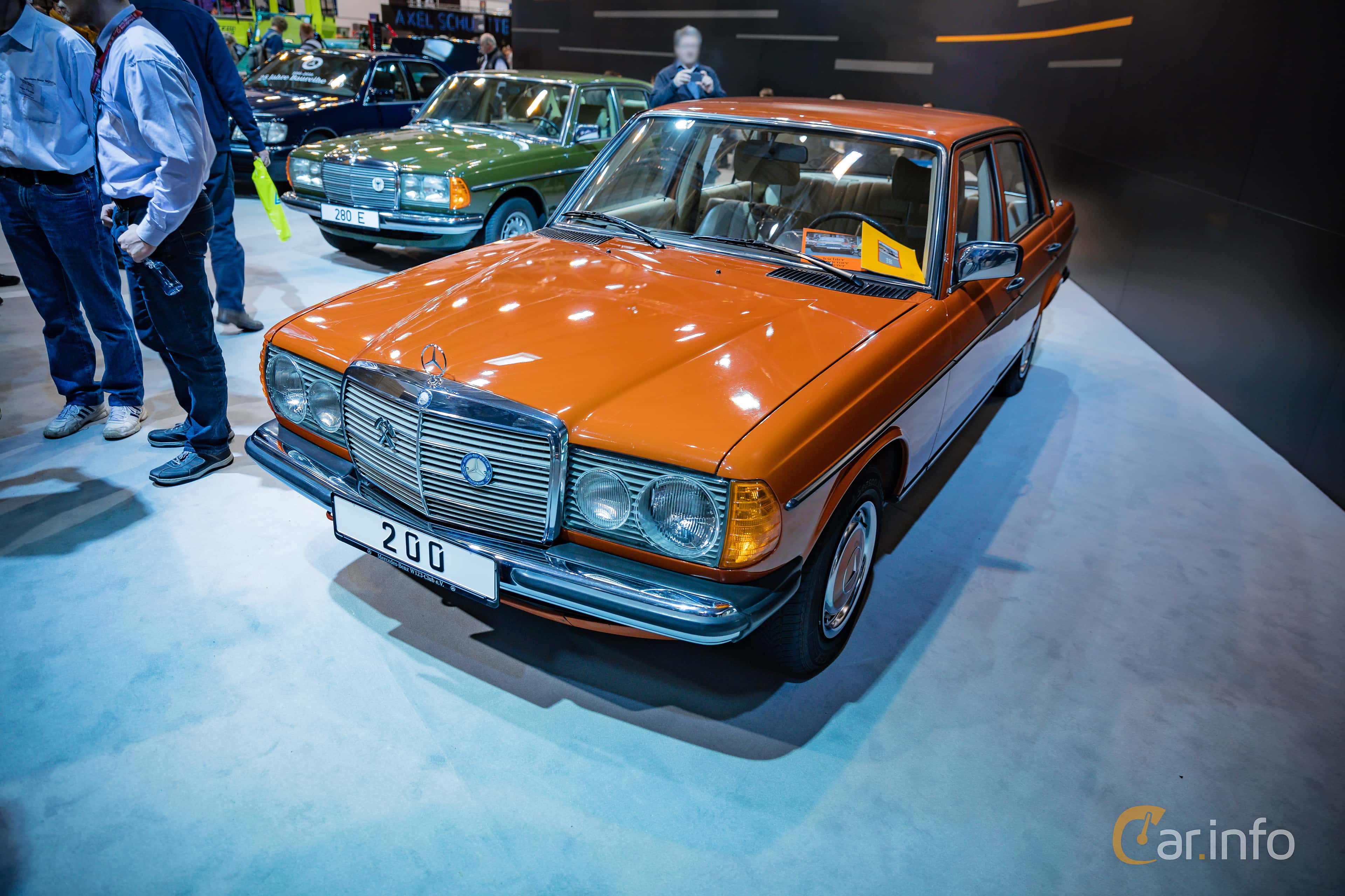 Mercedes-Benz 200  94hp, 1977
