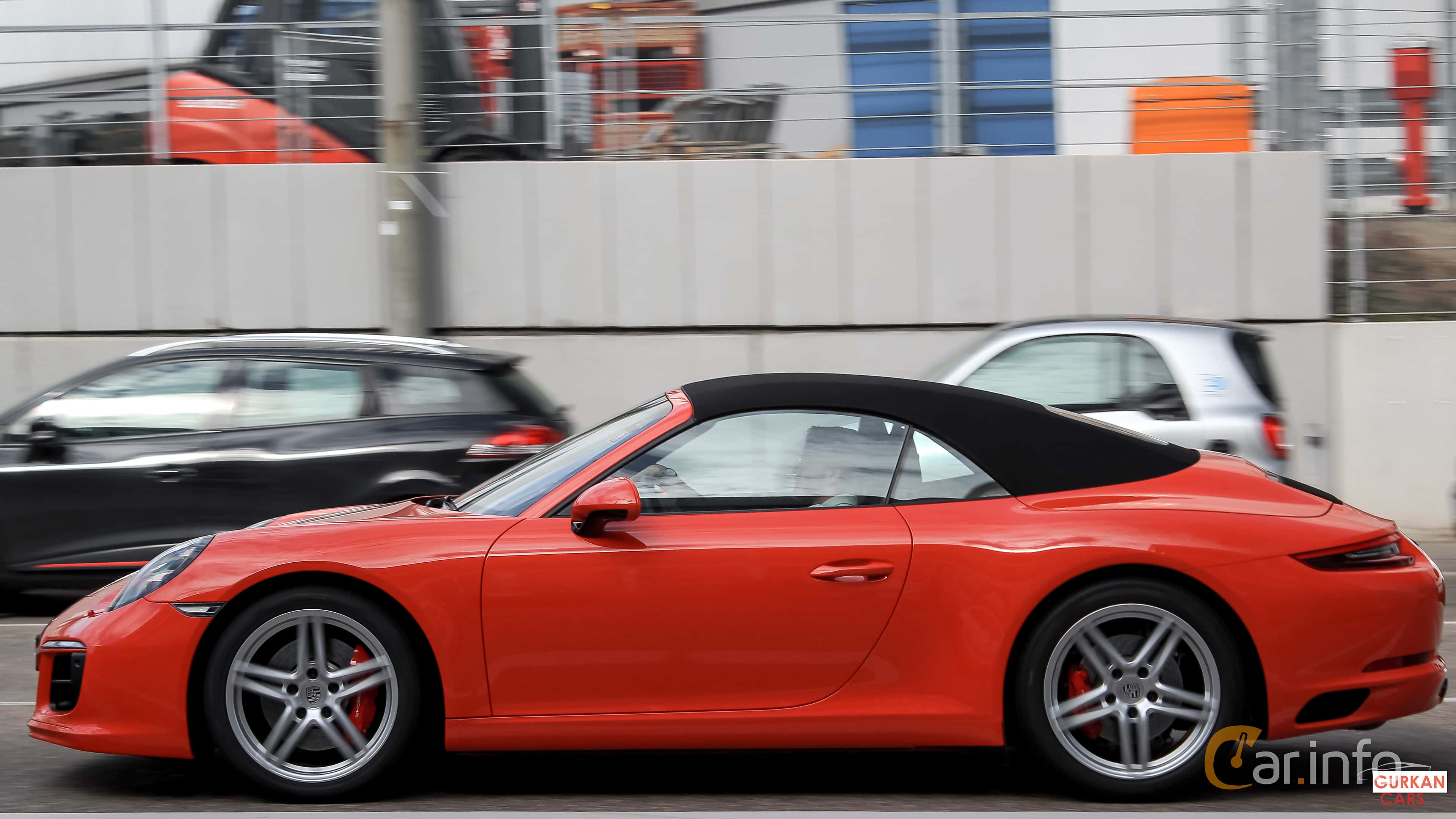 Porsche 911 Carrera Cabriolet  Manual, 370hp, 2017