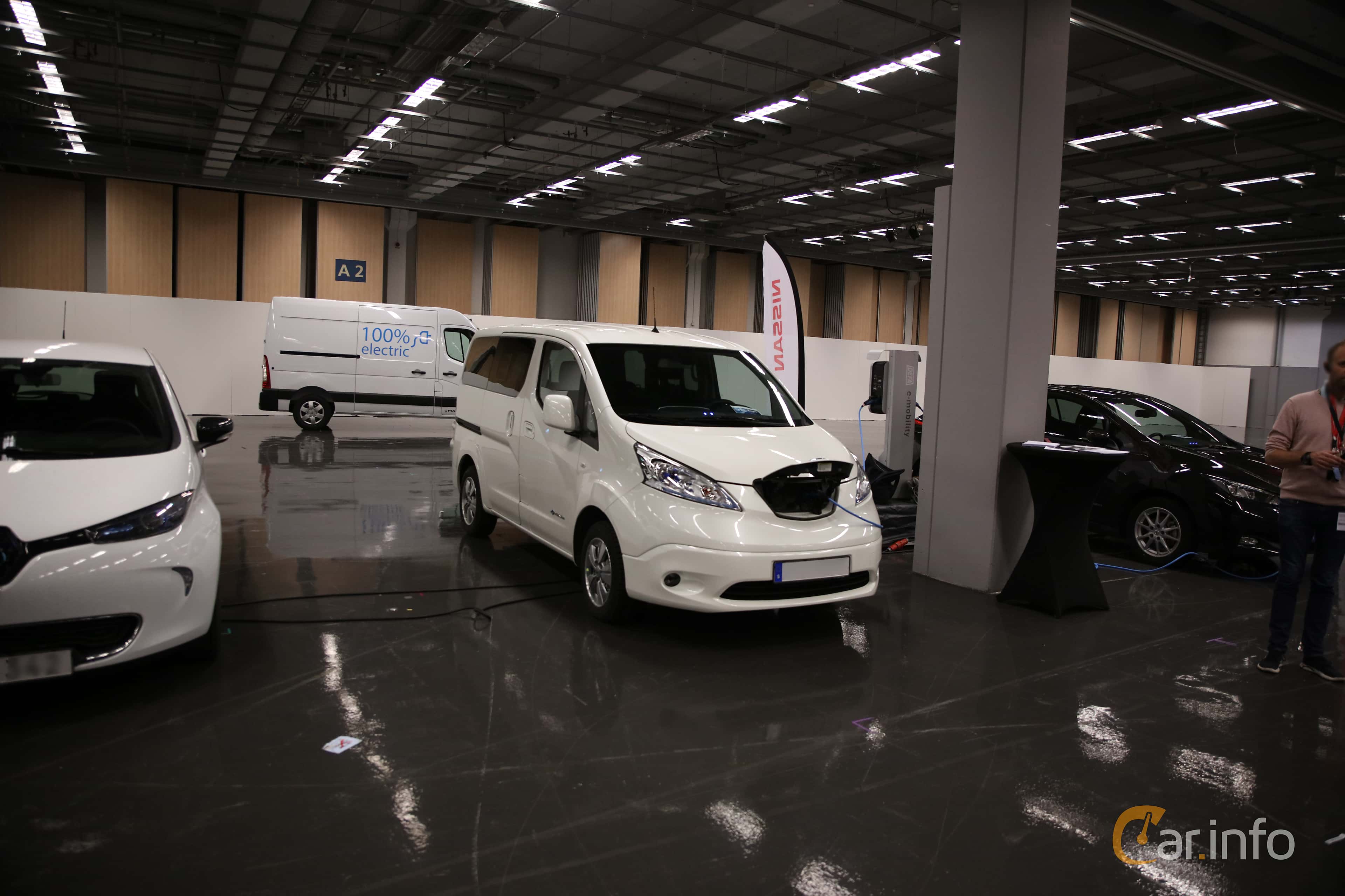 Nissan e-NV200 Combi 40 kWh Single Speed, 109hp, 2020