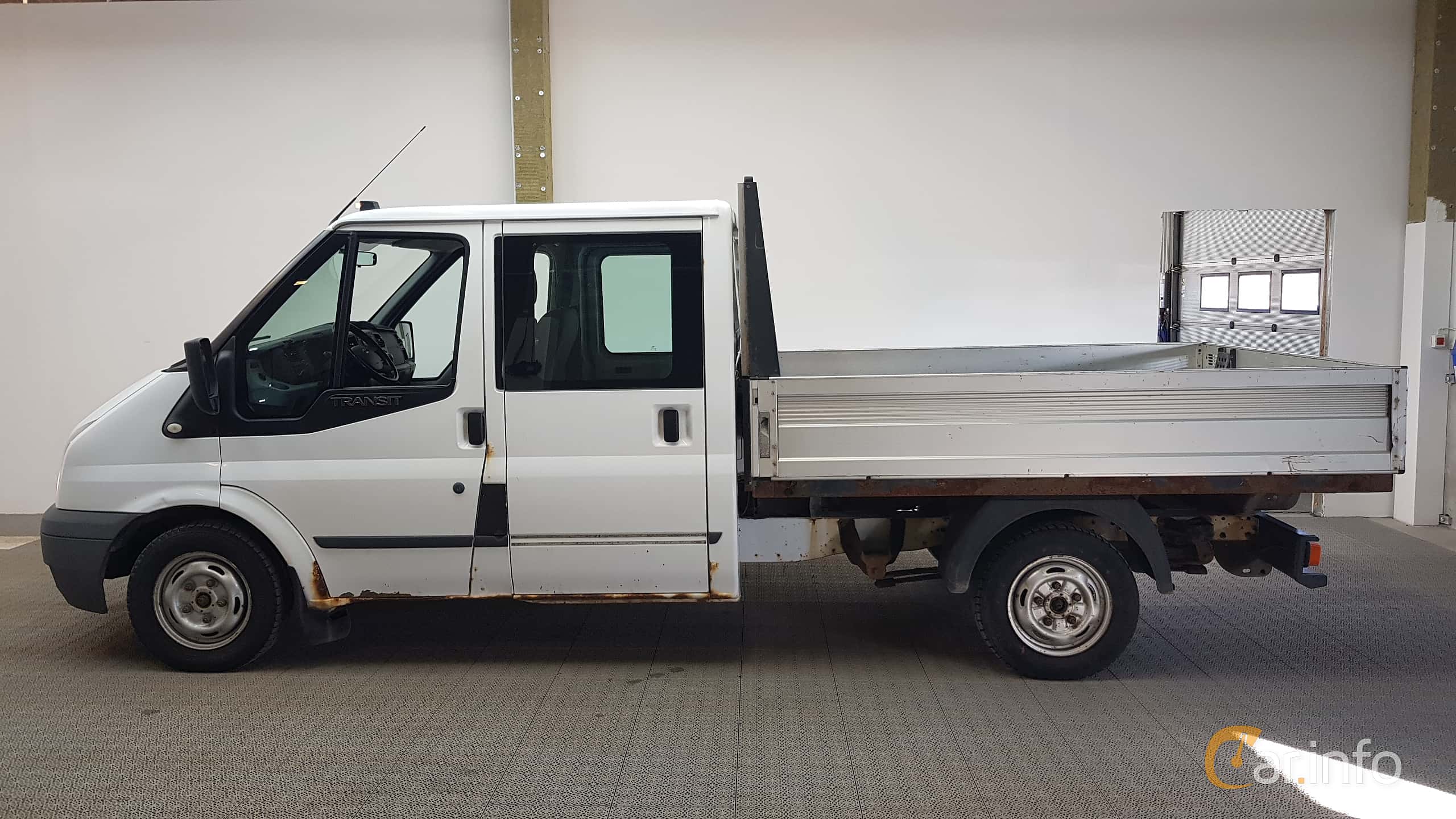 Ford Transit Chassis Double Cab 3000 2010