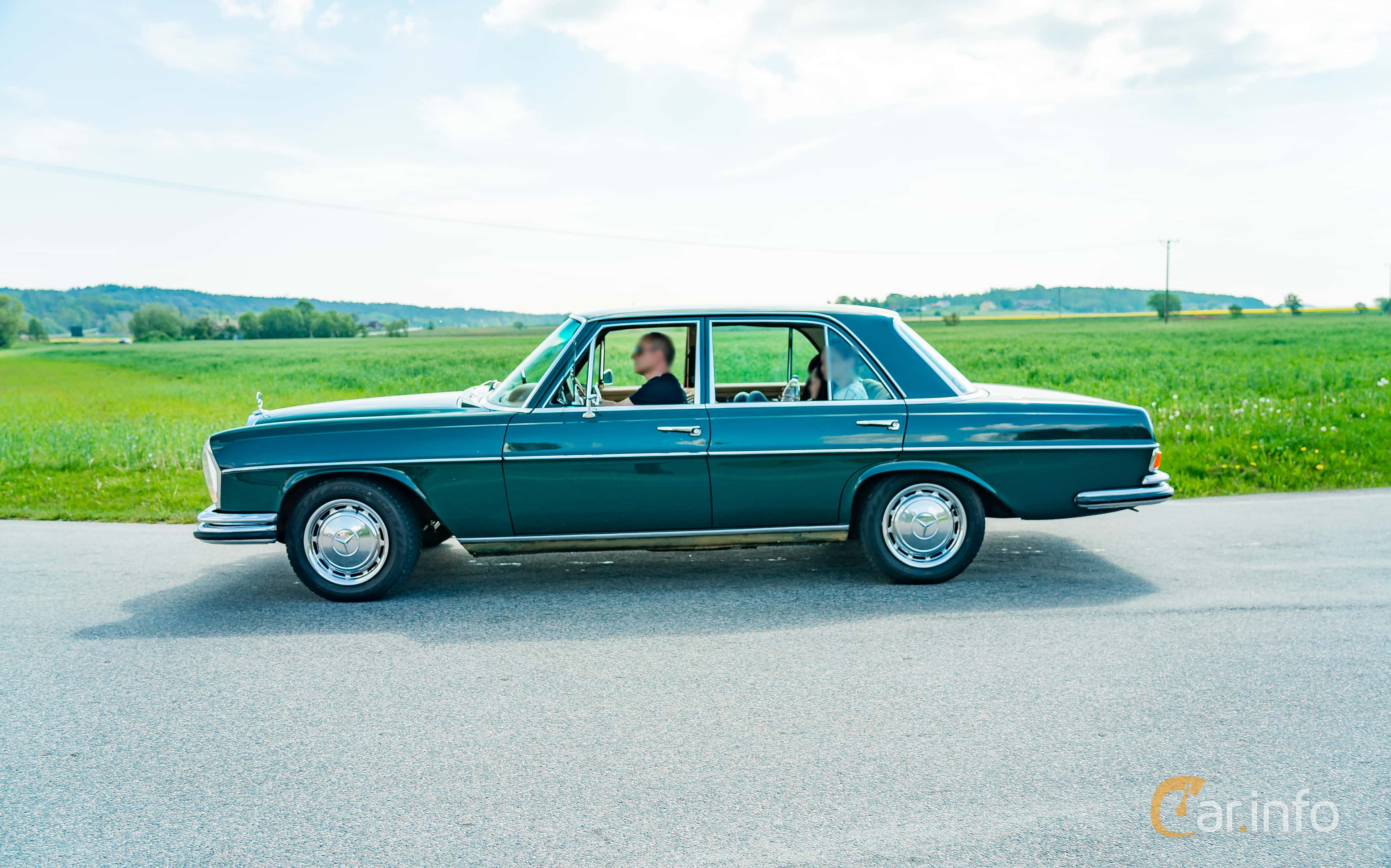 Mercedes-Benz 250 SE  Manual, 150hp, 1966