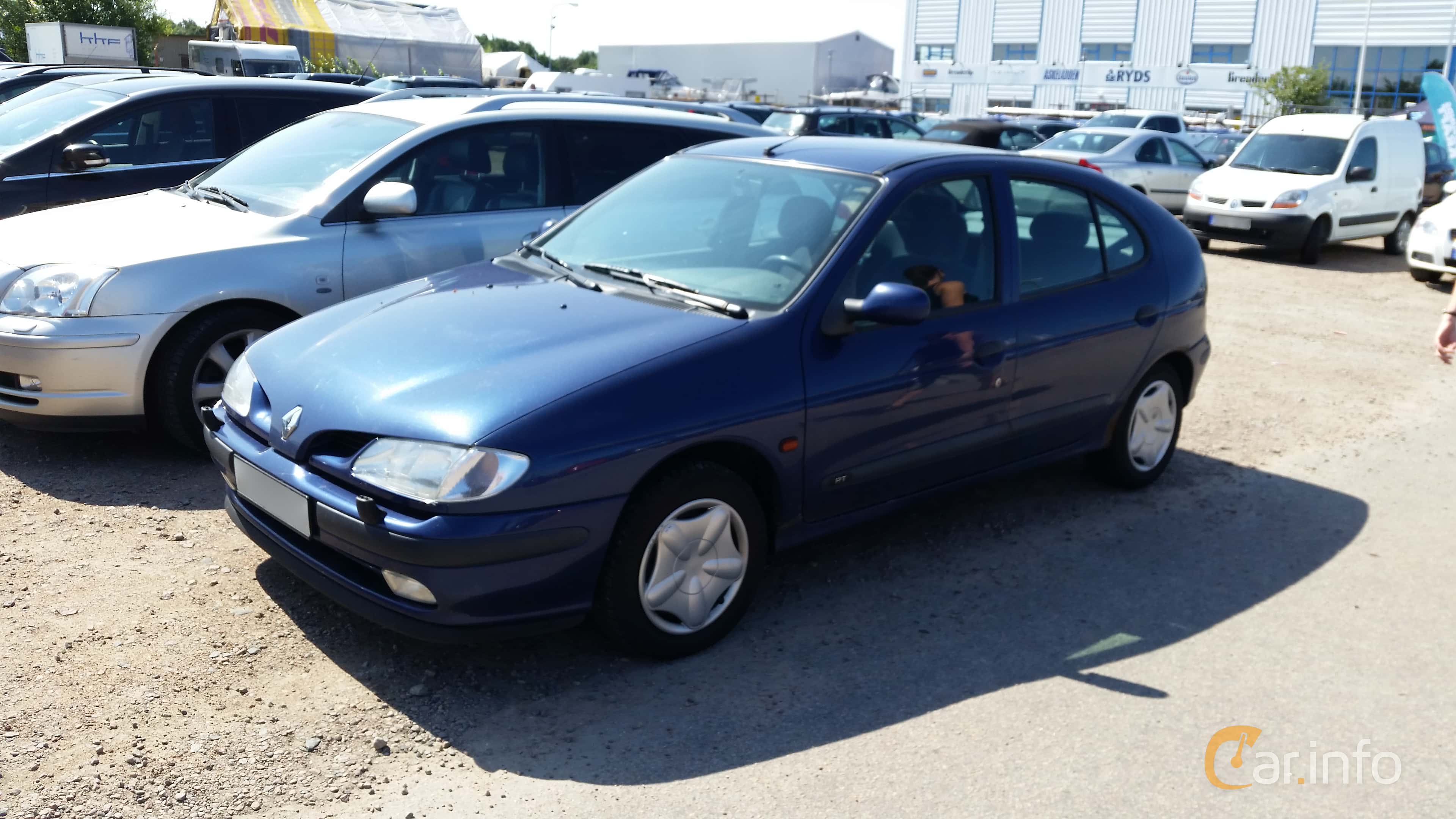 Renault Mégane 2.0 109hp, 1998