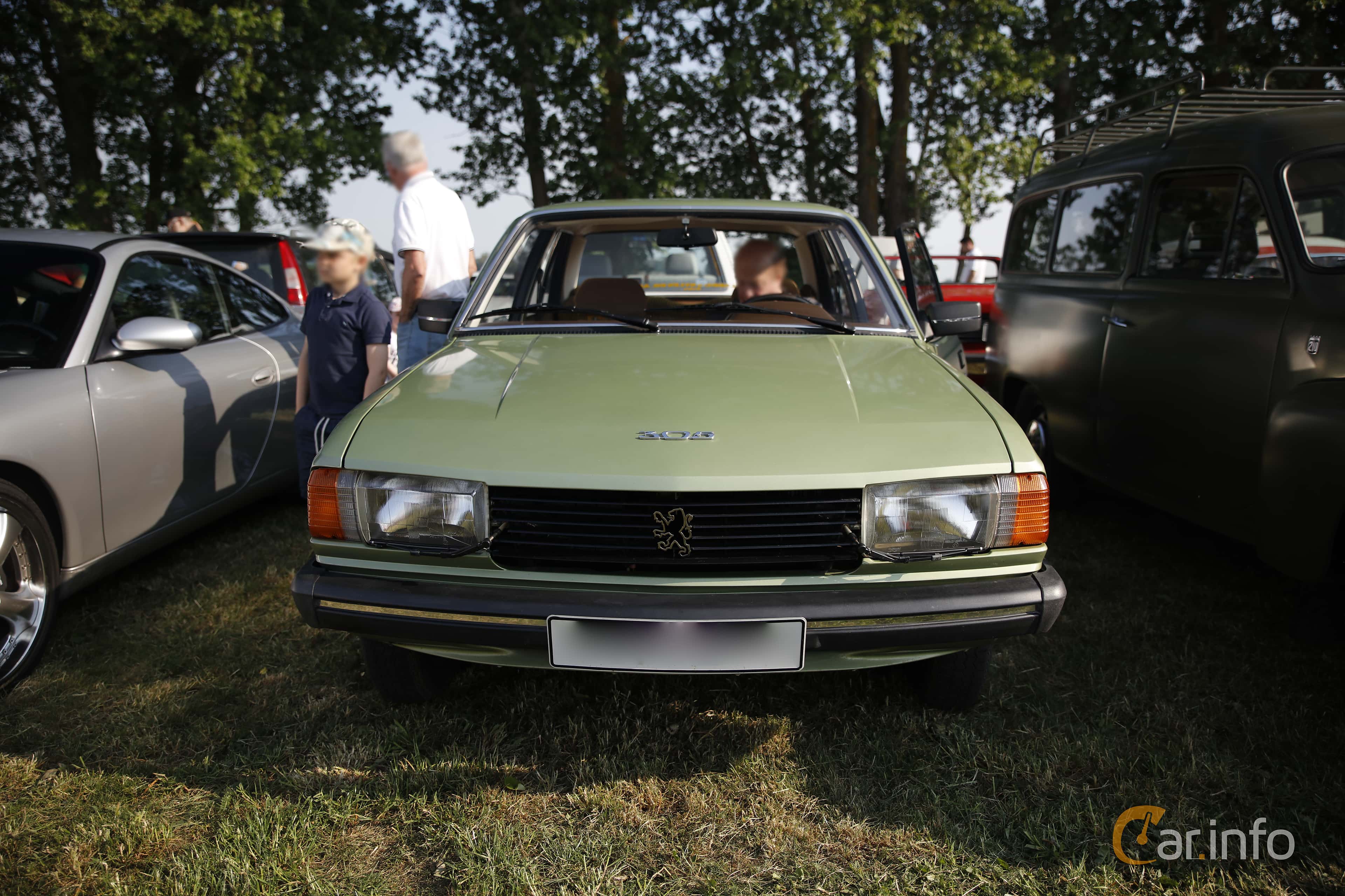 Peugeot 305 Sedan 1st Generation 1.9