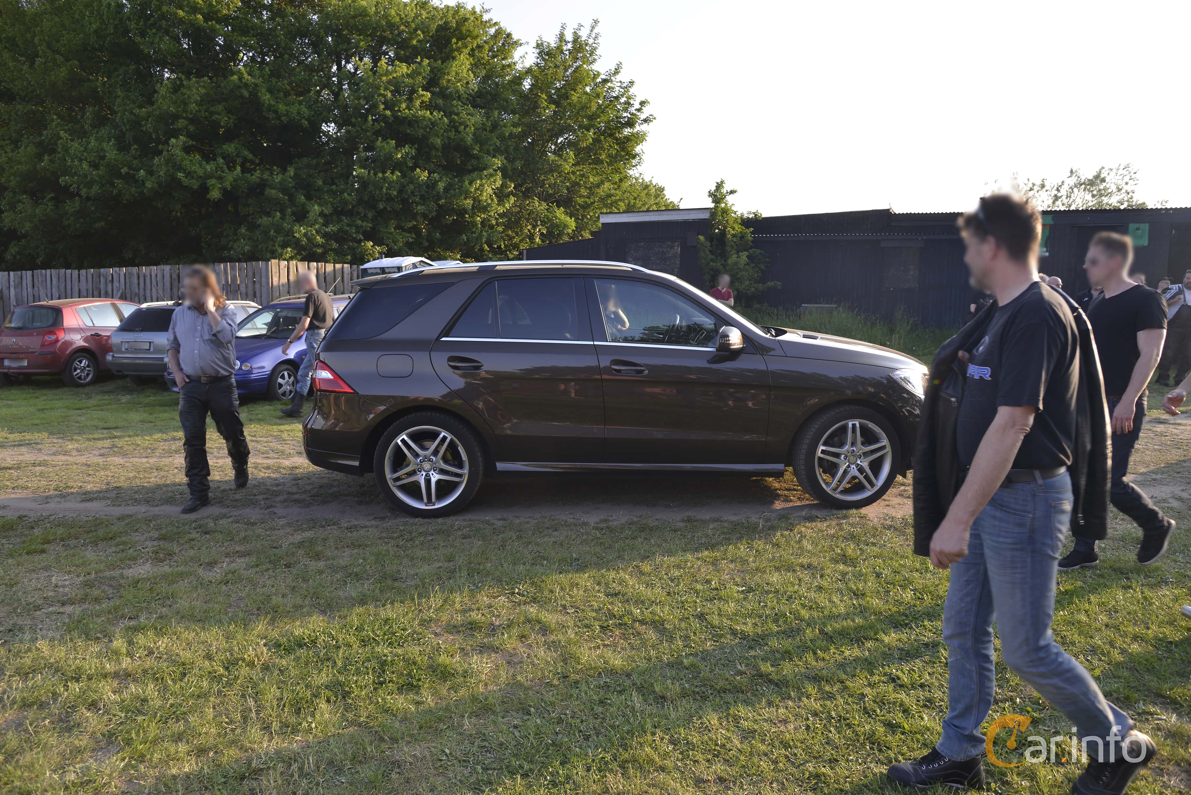 Mercedes-Benz ML 350 BlueTEC 4MATIC  7G-Tronic Plus, 258hp, 2015