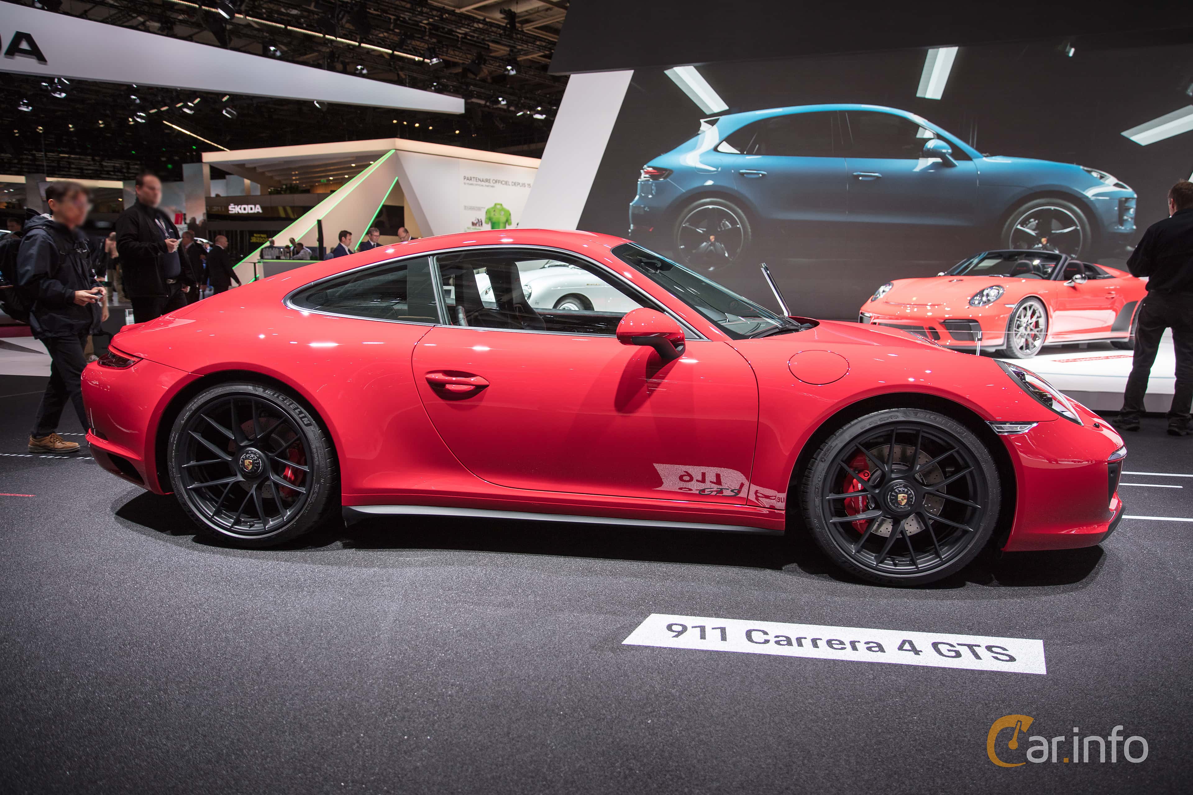 Porsche 911 Carrera 4 GTS  Manual, 450hp, 2019