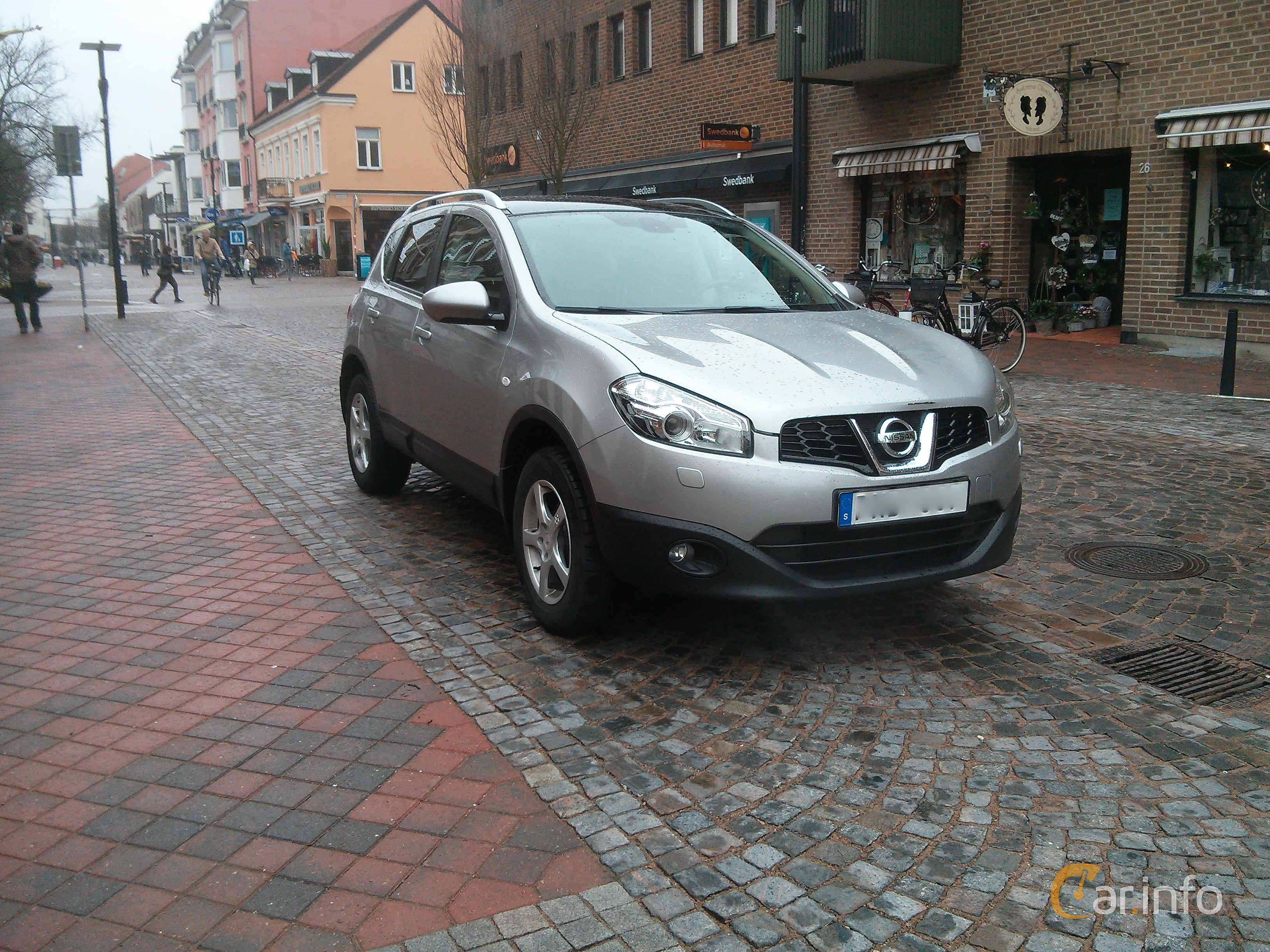 Nissan Qashqai+2 2.0 Manual, 141hp, 2011