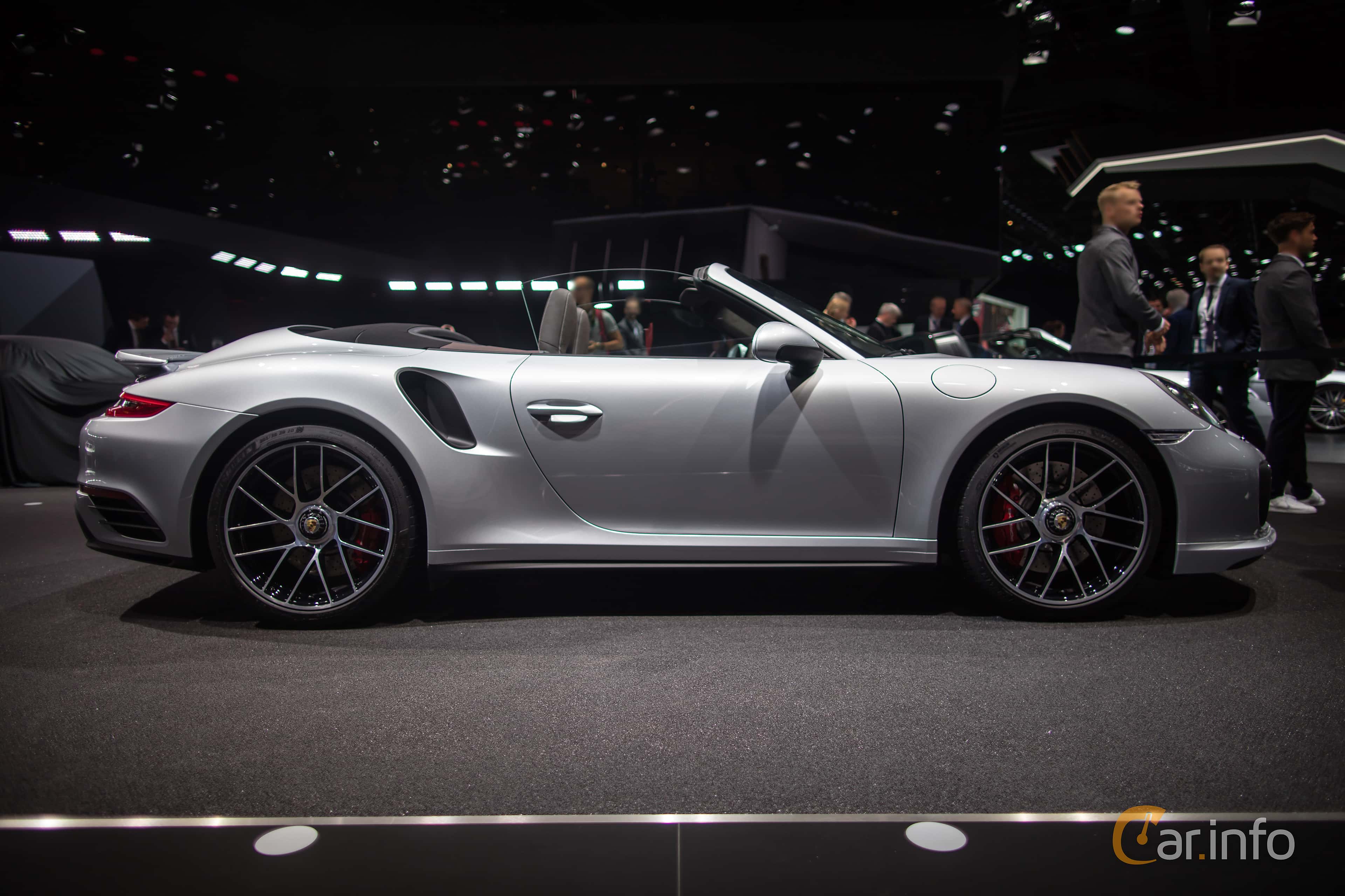 Porsche 911 Turbo Cabriolet PDK, 7-speed