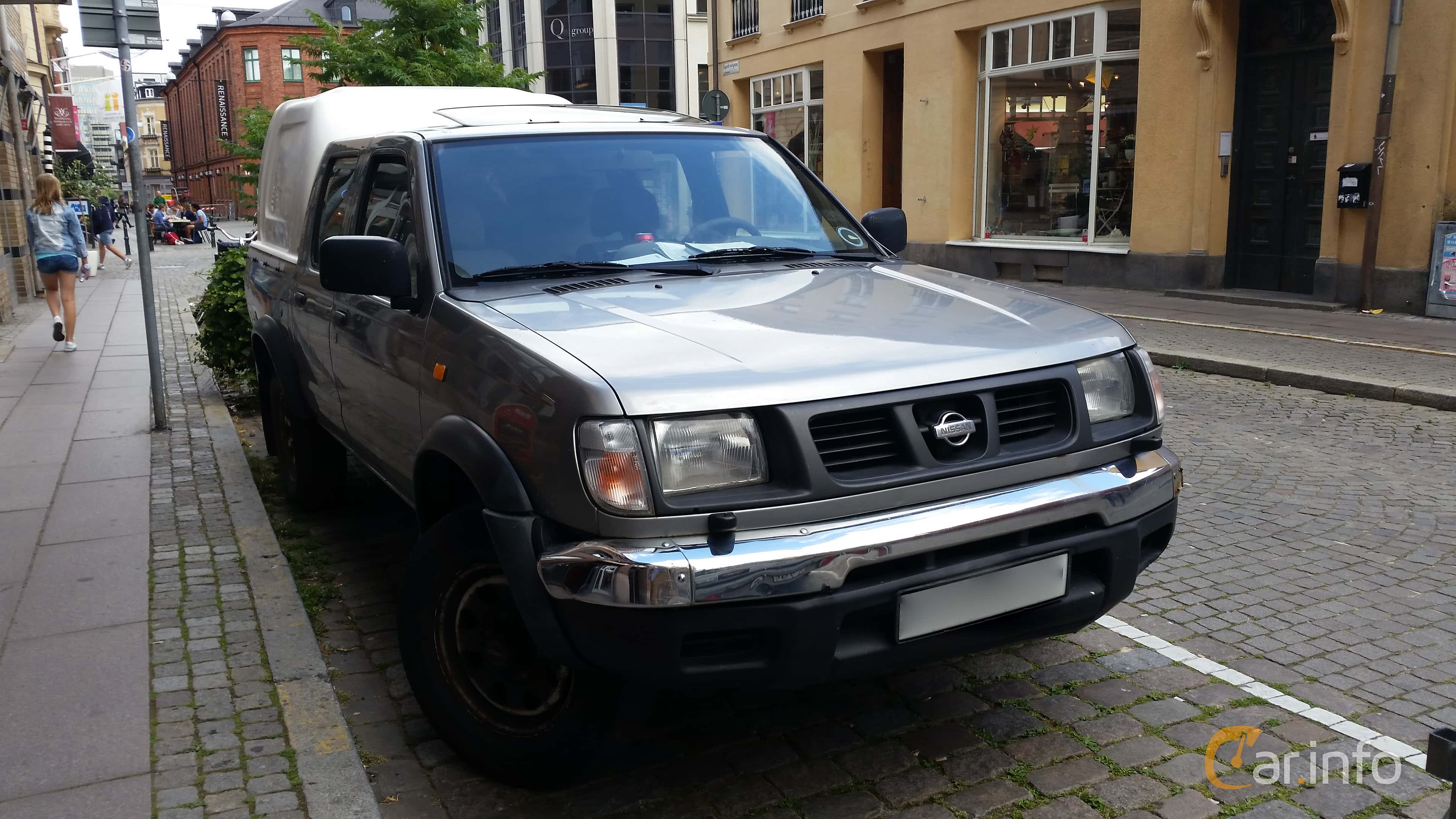 Nissan Navara Double Cab 2.4 4WD Automatic, 150hp, 2004