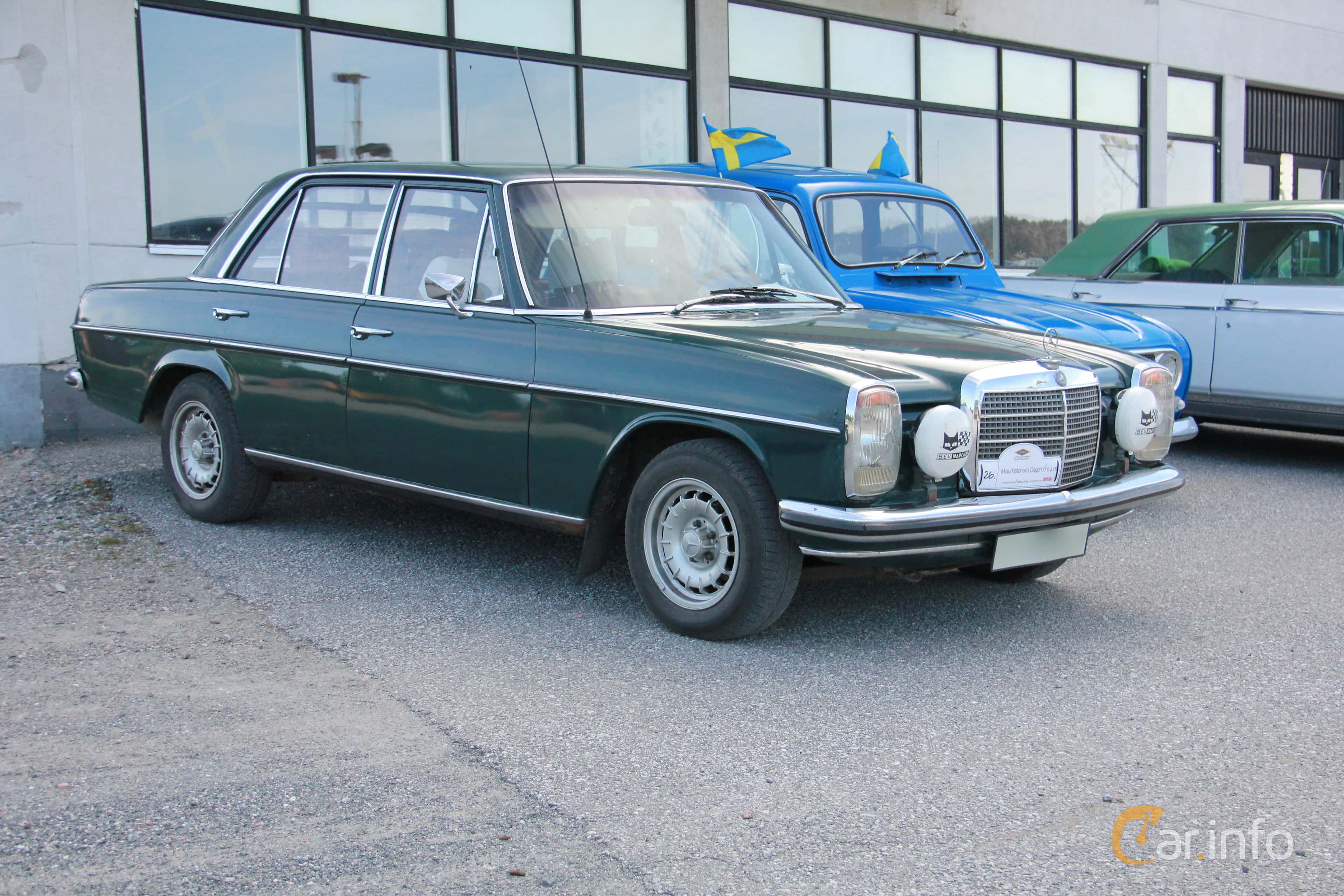 Mercedes-Benz 220 D  60hp, 1972