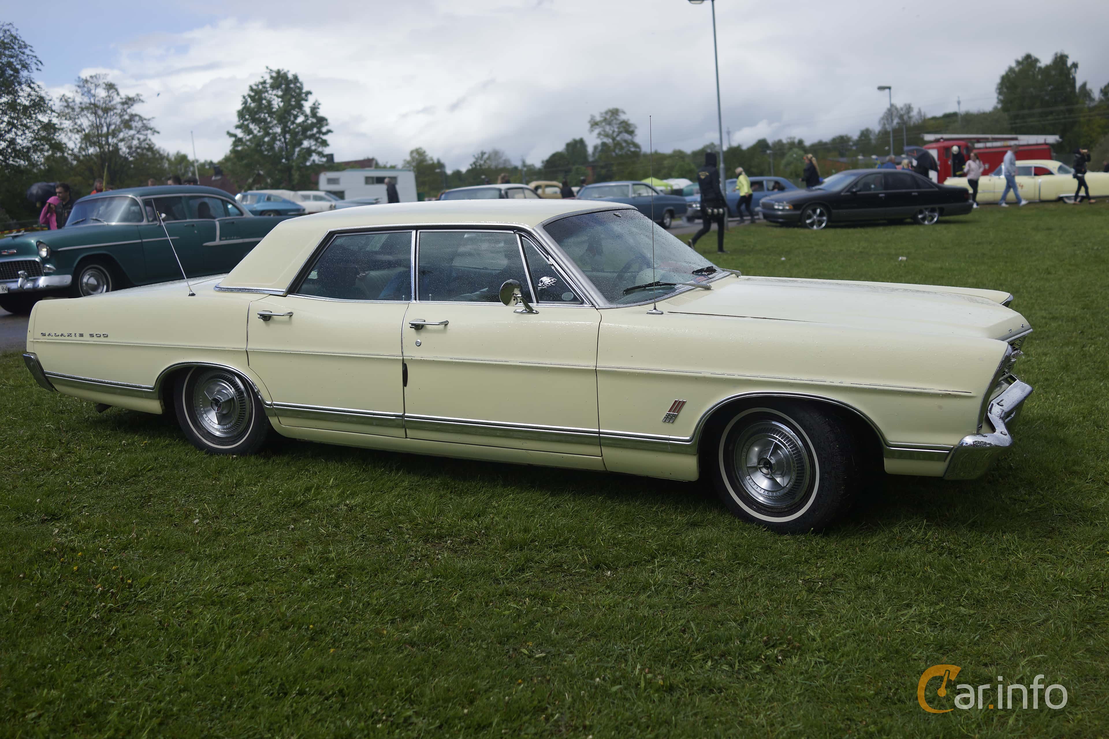 Ford Galaxie 500 4-door Hardtop 6.4 V8 Automatic, 319hp, 1967