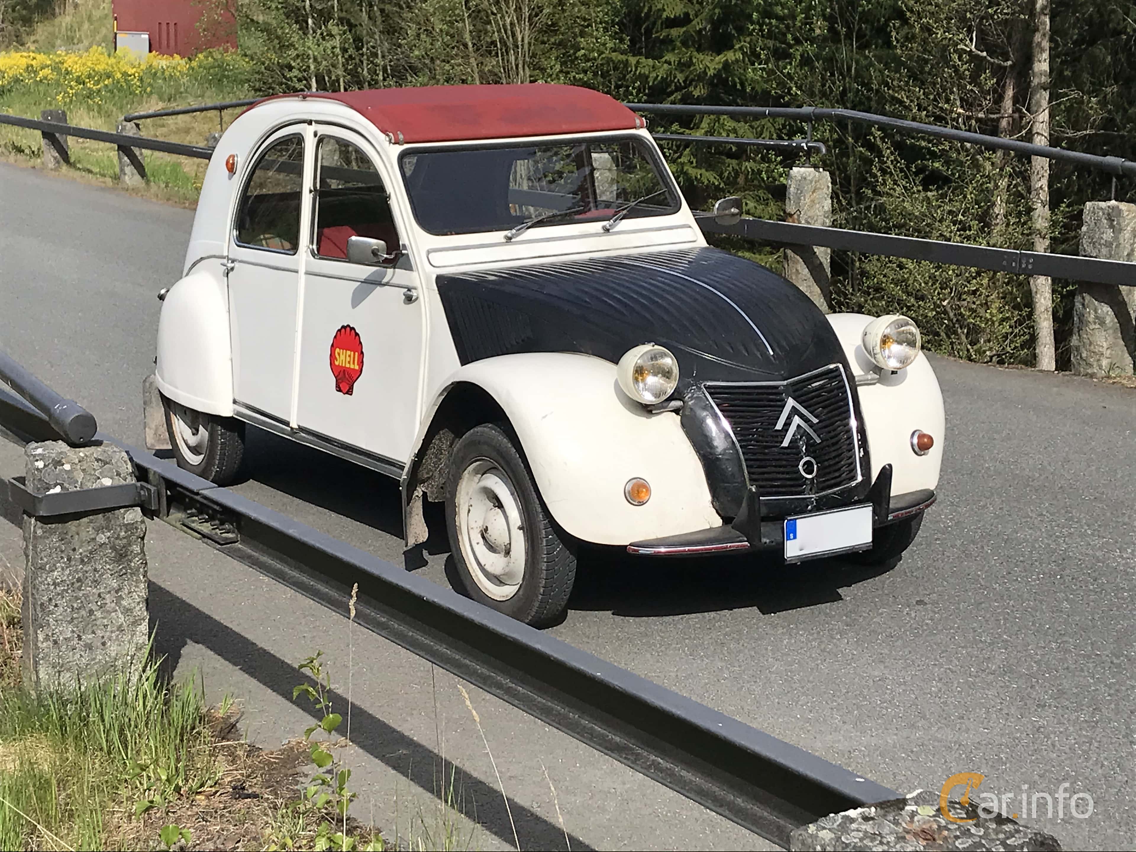Citroën 2CV 0.4 Manual, 18hp, 1963