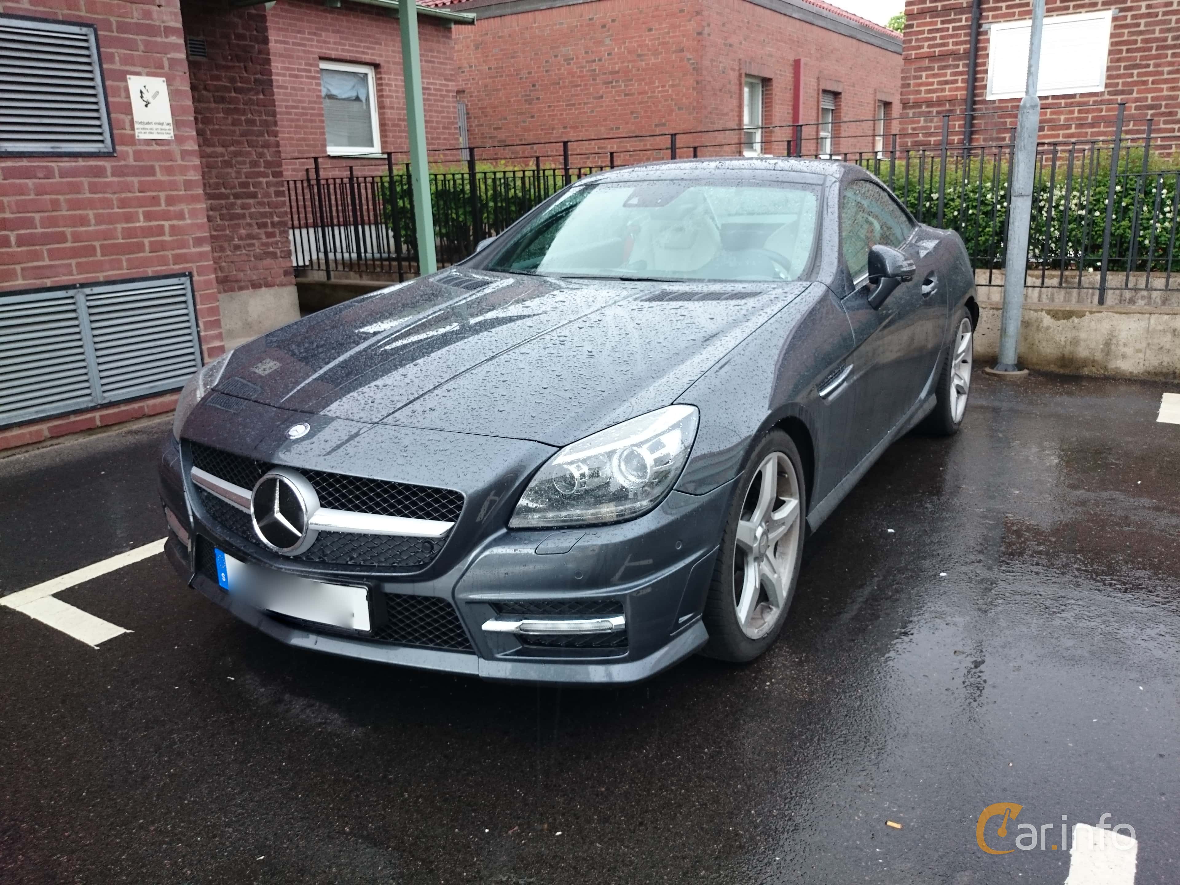 Mercedes-Benz SLK 350  7G-Tronic, 305hp, 2011