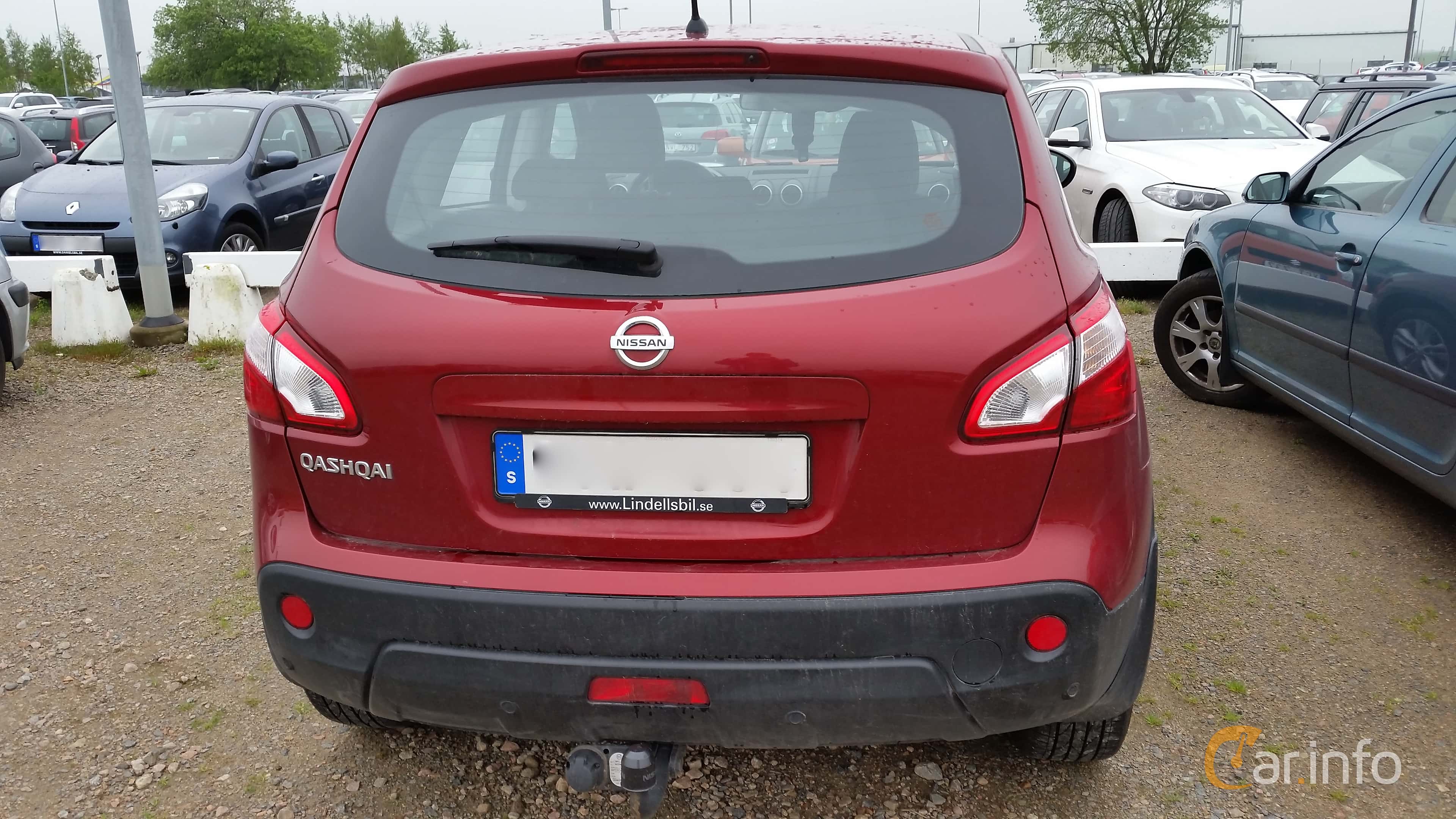 Nissan Qashqai 2.0 CVT, 141hp, 2013
