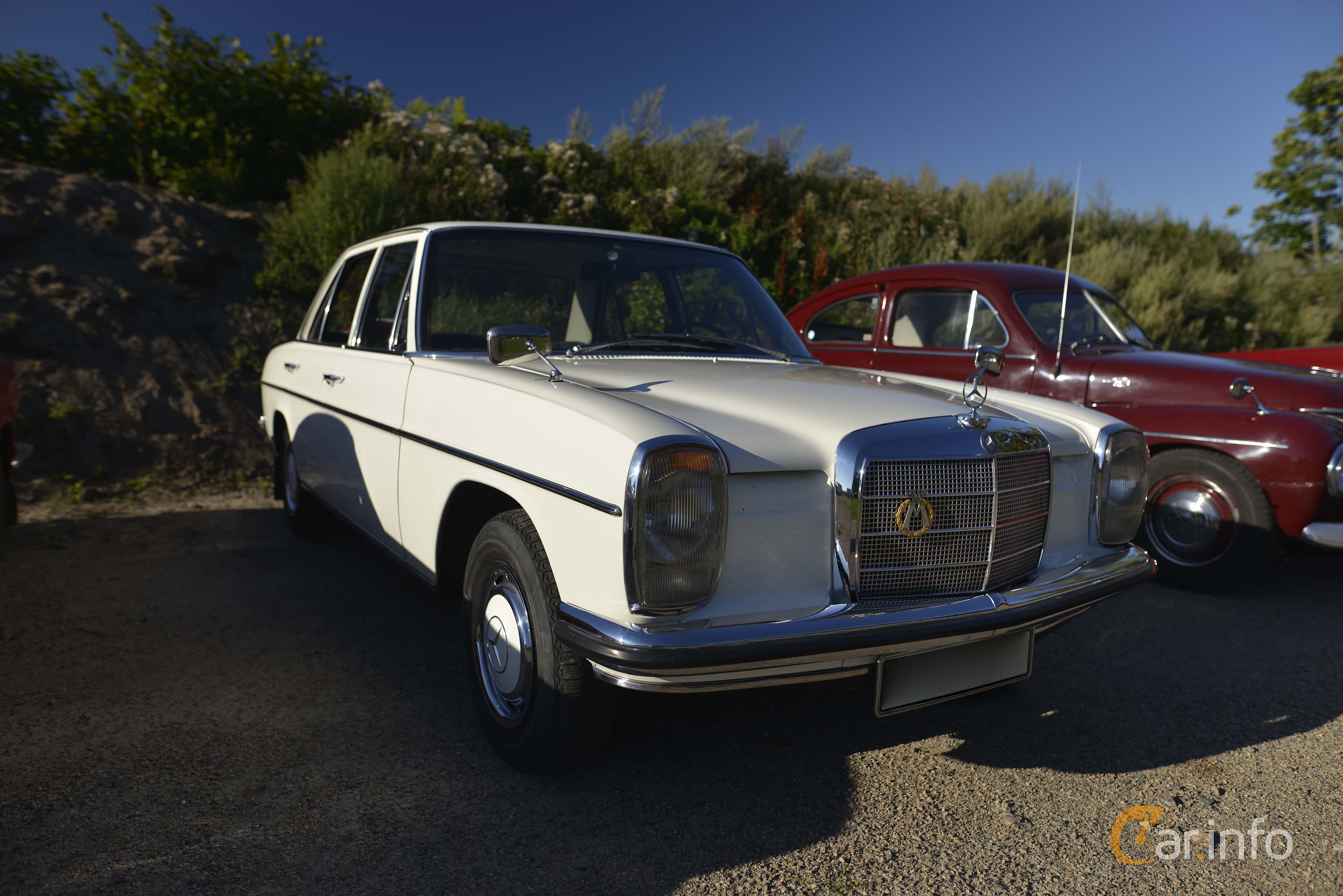 Mercedes-Benz 200  95hp, 1968