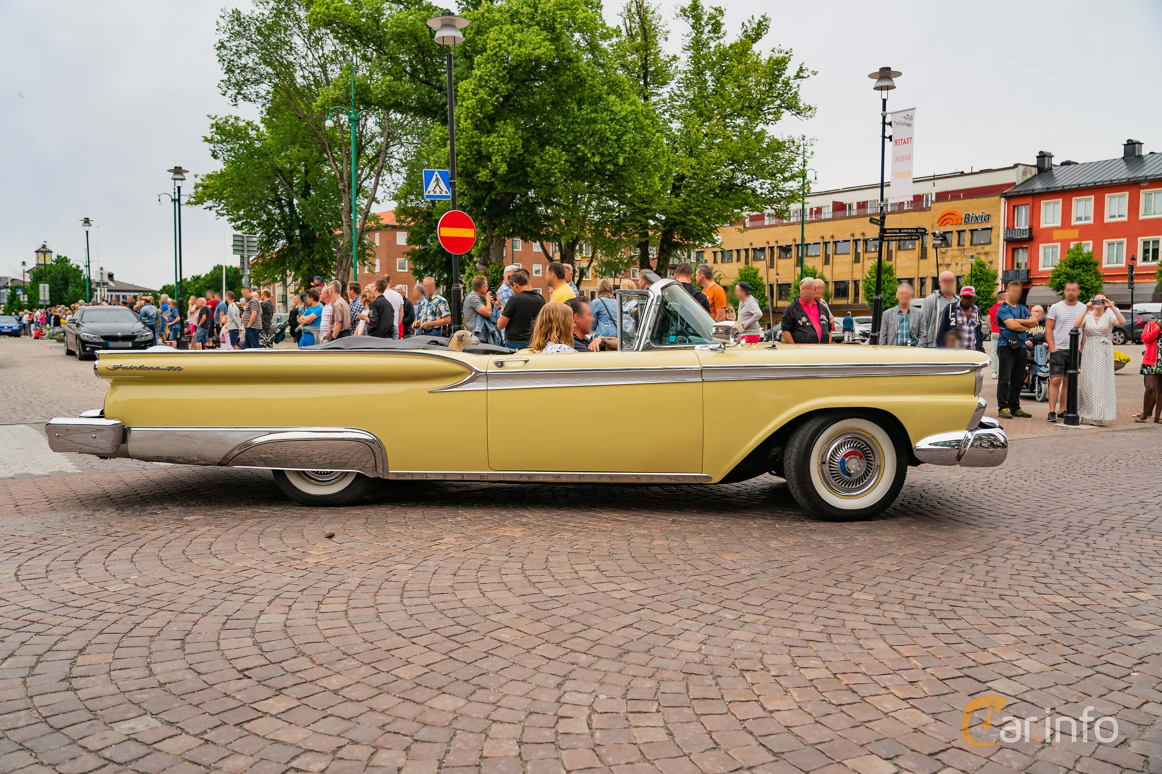 Ford Fairlane 4.8 V8 3rd Generation, Automatic, 2-speed