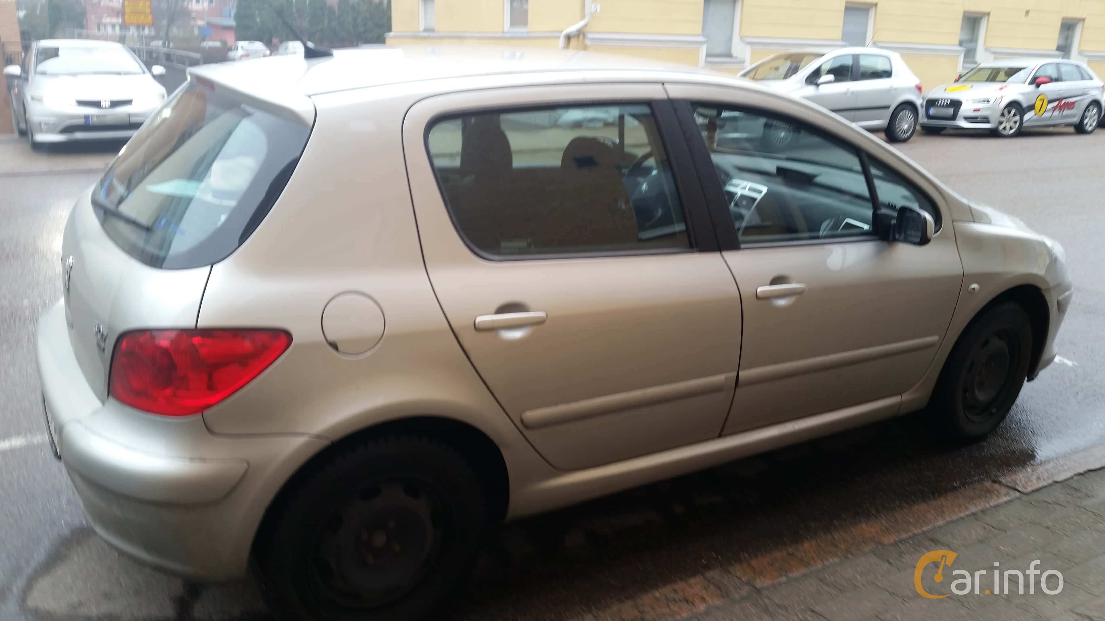 Peugeot 307 5-door 2.0 Manual, 177hp, 2005