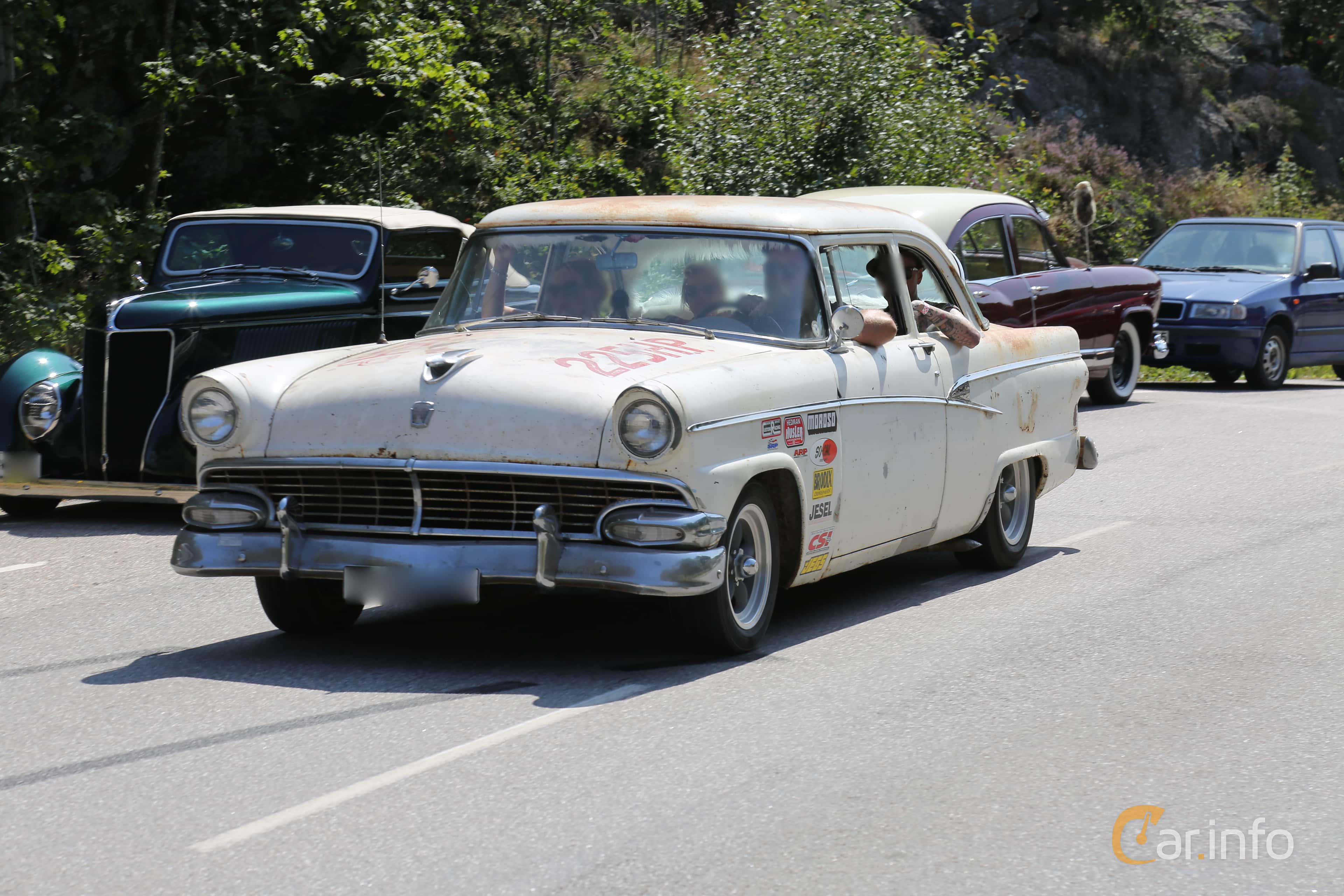 Ford Customline Tudor Sedan 3.7 Manual, 139hp, 1956
