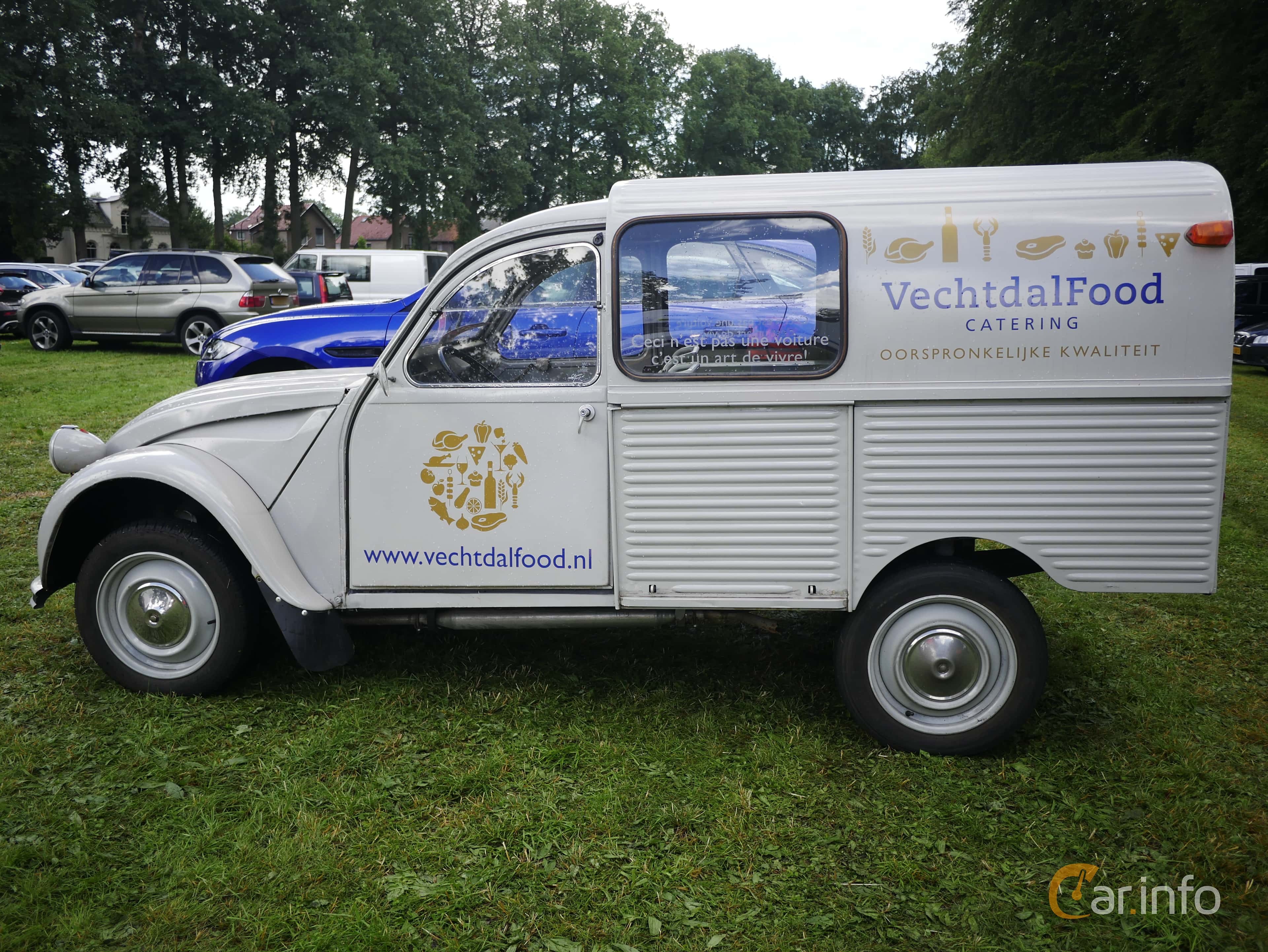 Citroën 2CV Van 0.4 Manual, 24hp, 1971