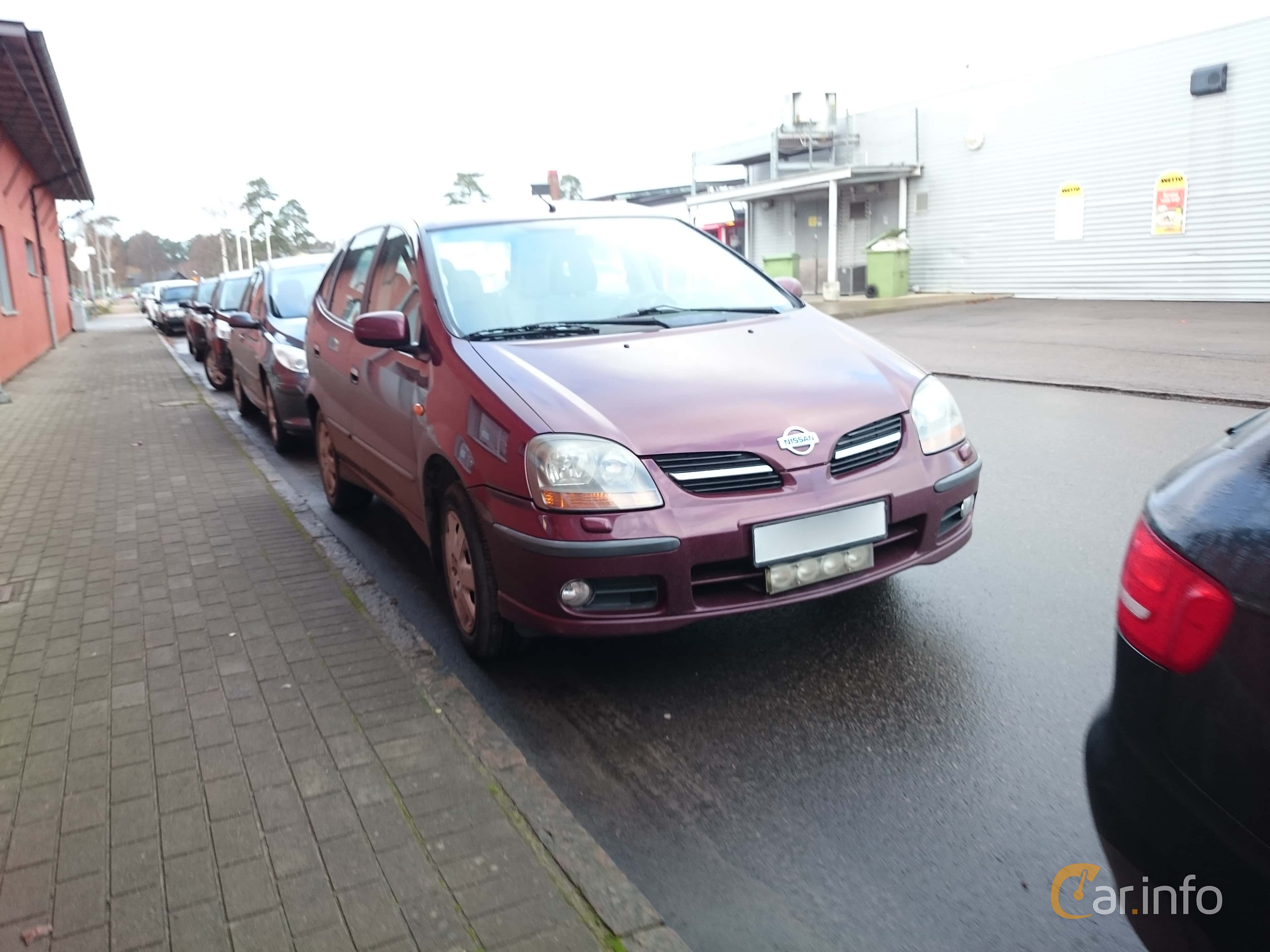 Nissan Almera Tino 1.8 Manual, 114hp, 2003
