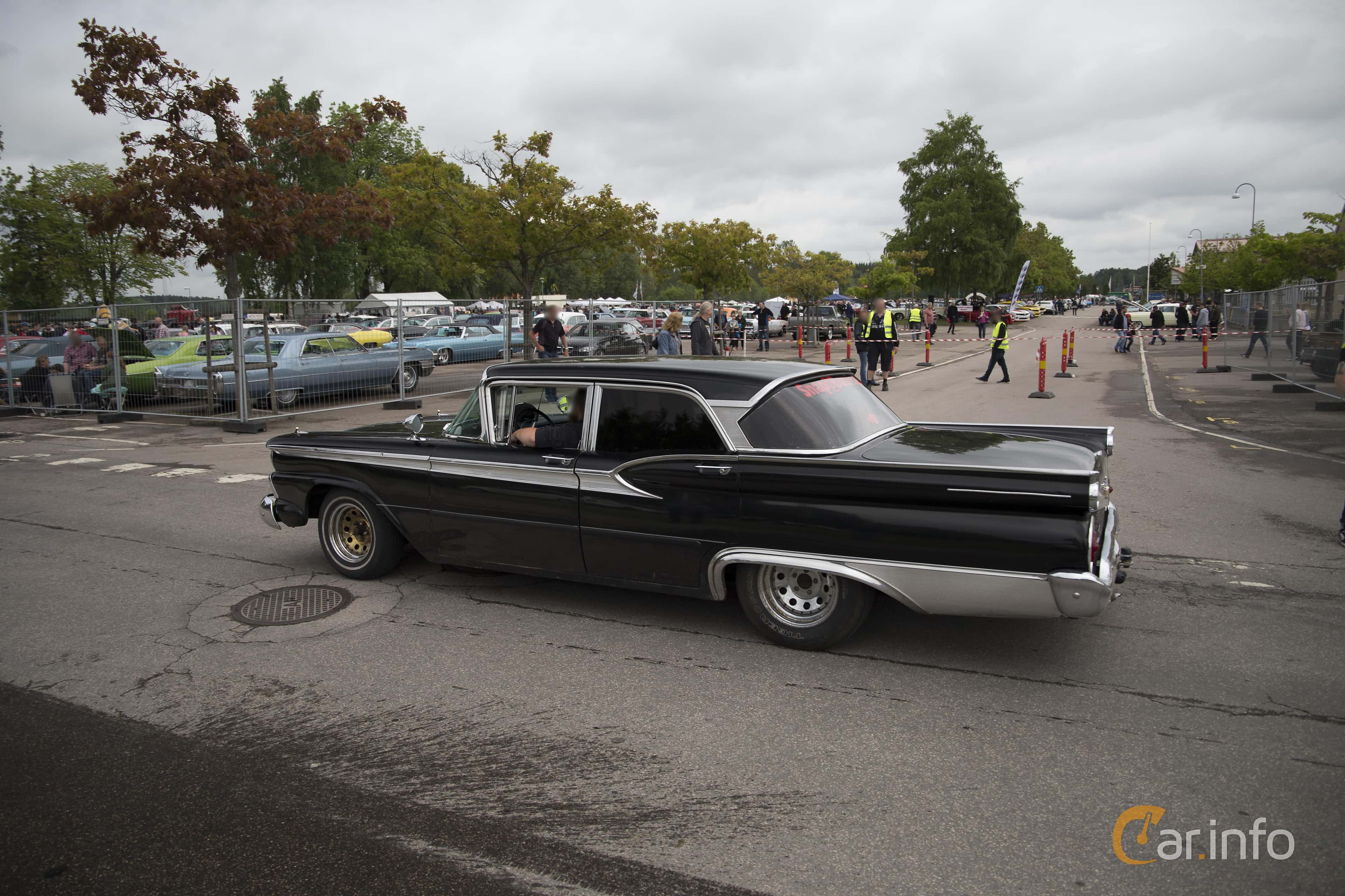 Ford Fairlane Town Sedan 5.8 V8 305hp, 1959