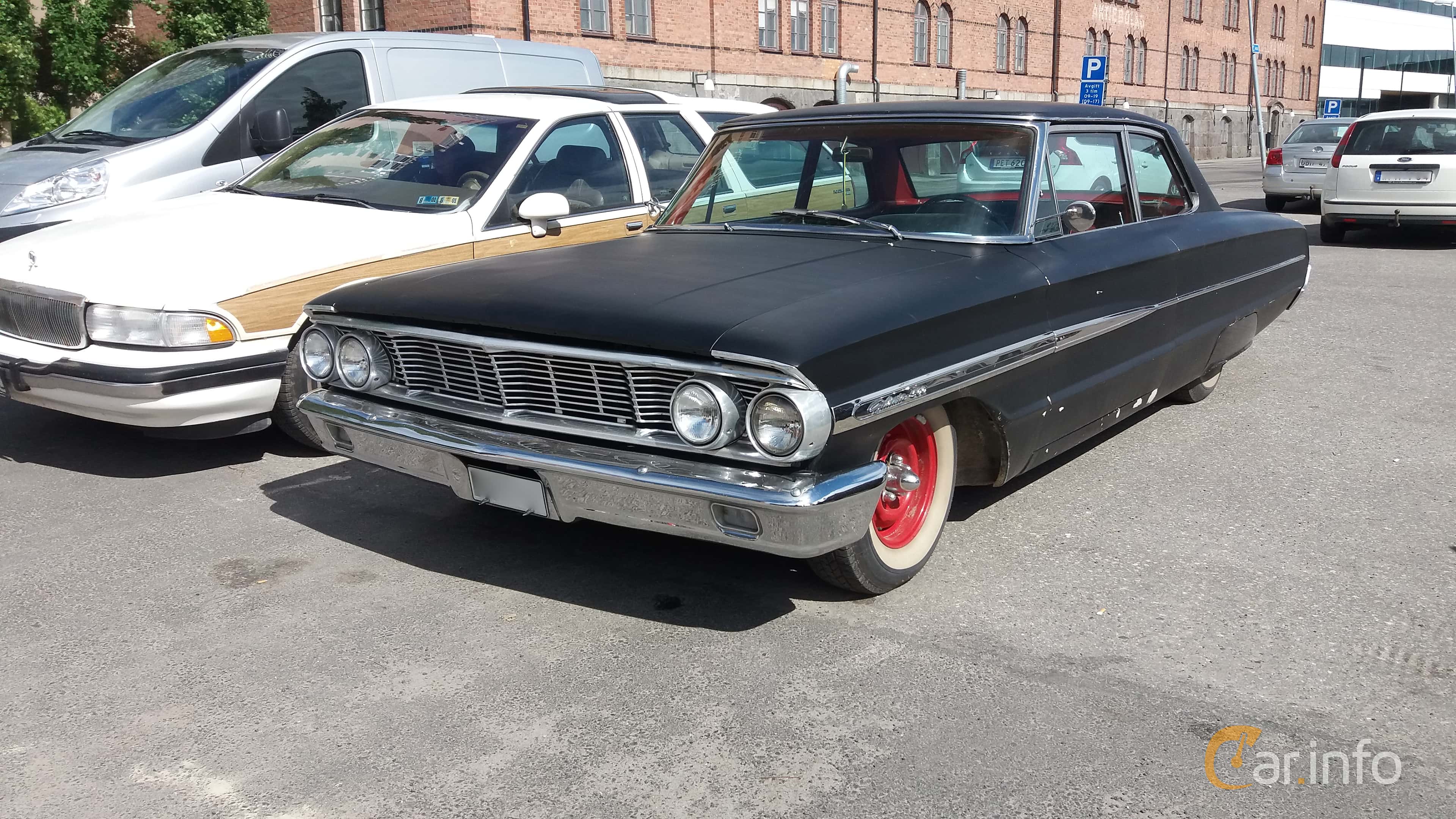 Ford Galaxie 500 2-door Sedan 4.7 V8 Automatic, 198hp, 1964