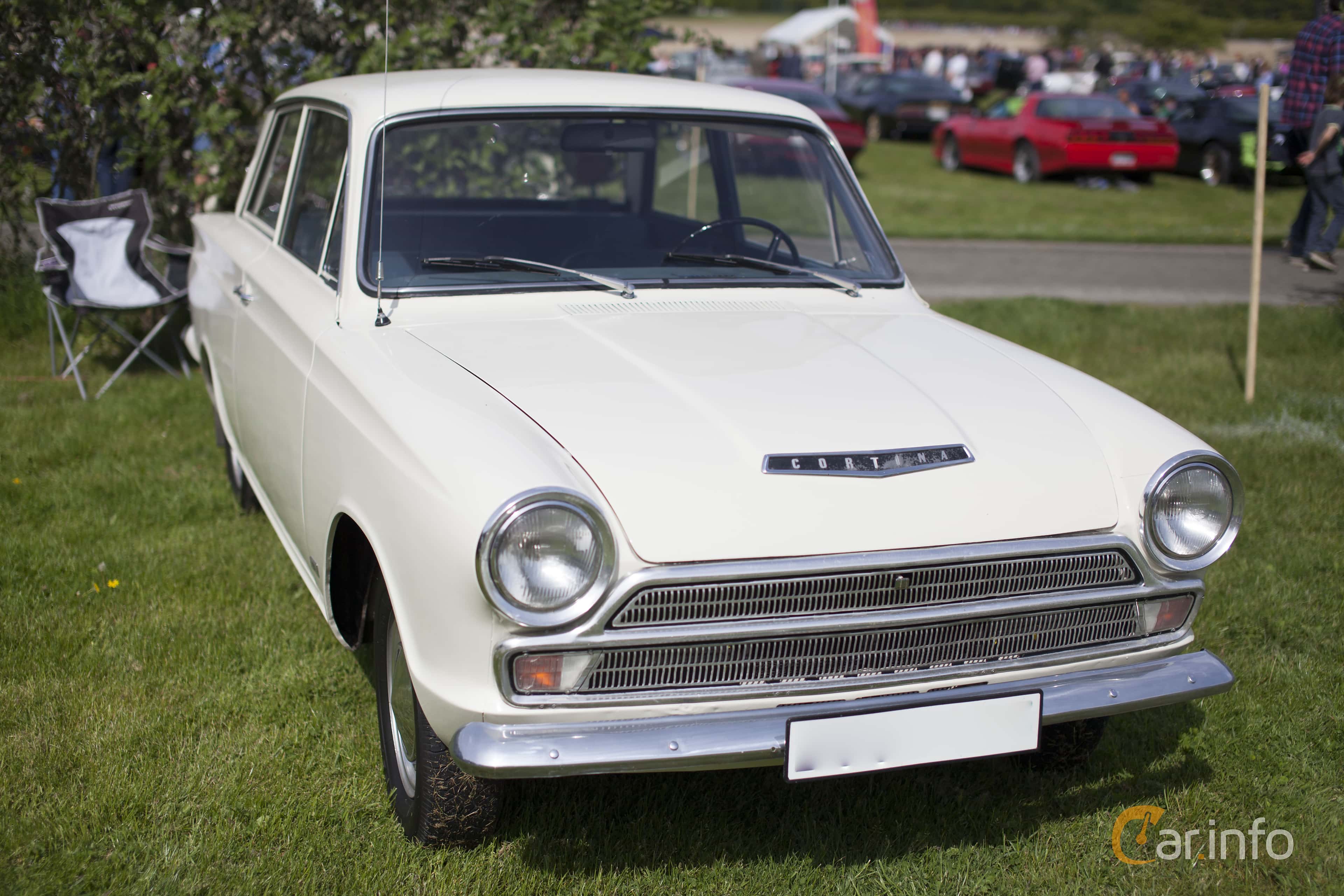 Ford Cortina Super 2-door Sedan 1.5 Manual, 58hp, 1965