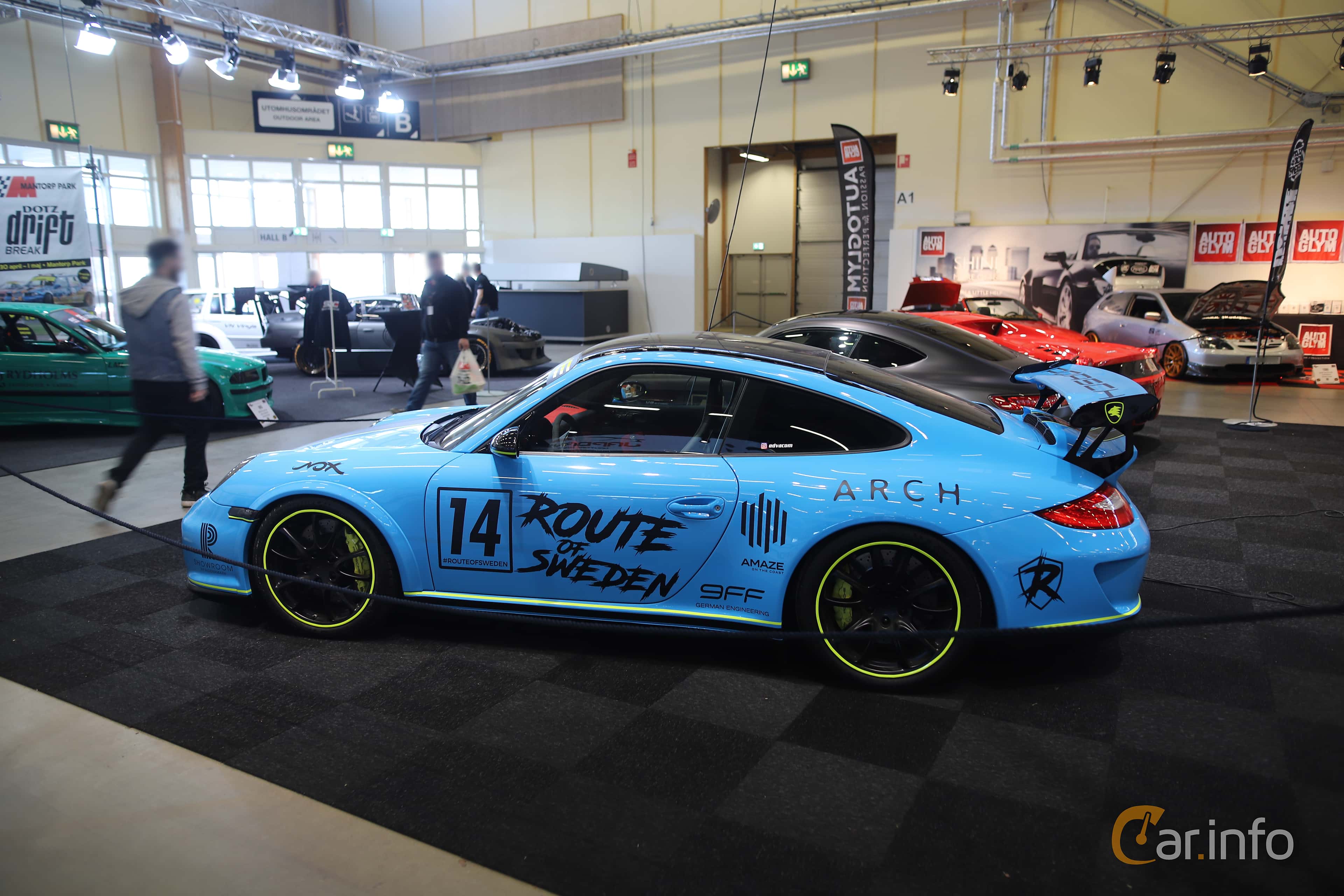 Porsche 911 GT2  Manual, 530hp, 2007