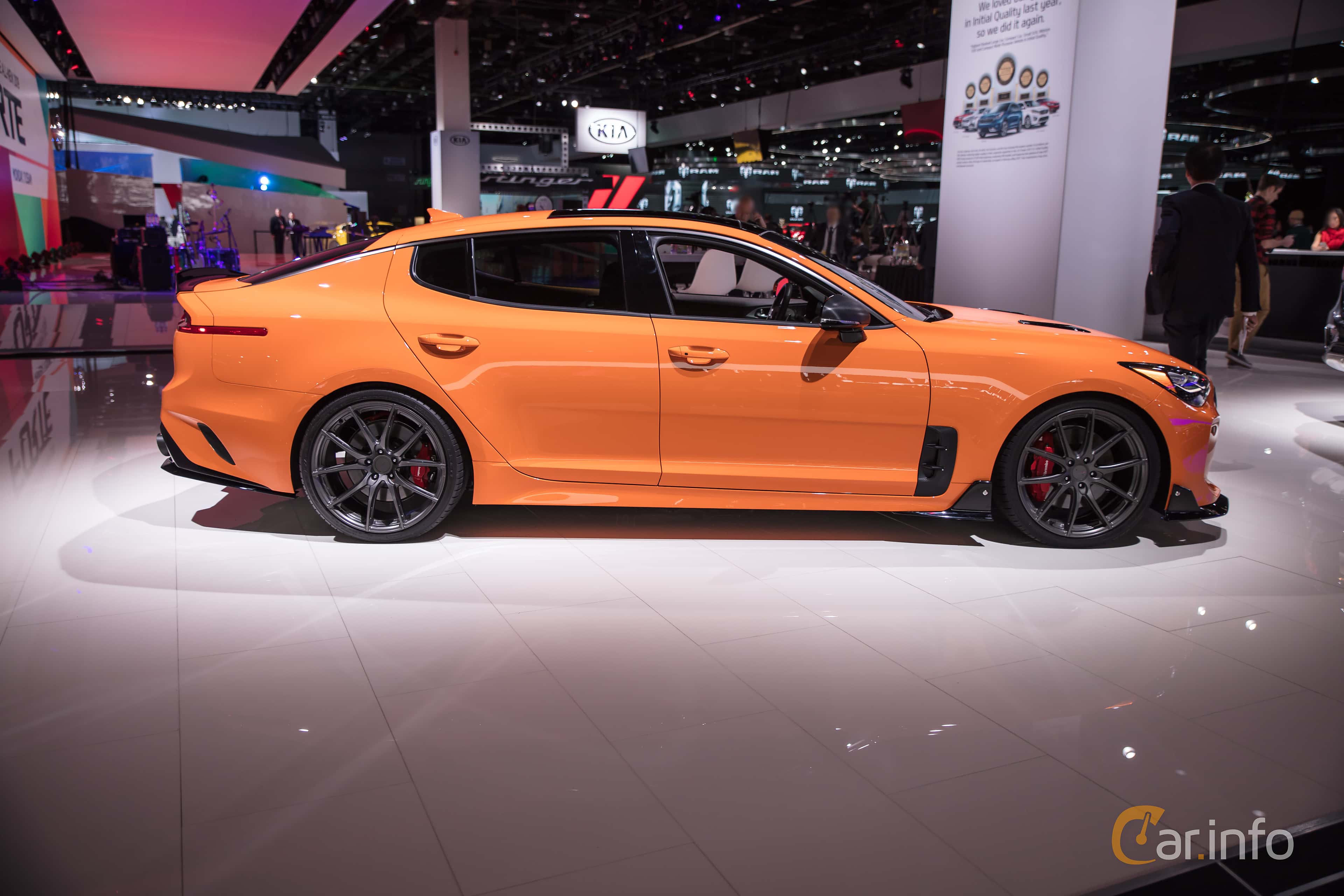 Kia Stinger 2.0 T-GDI Automatic, 255hp, 2018
