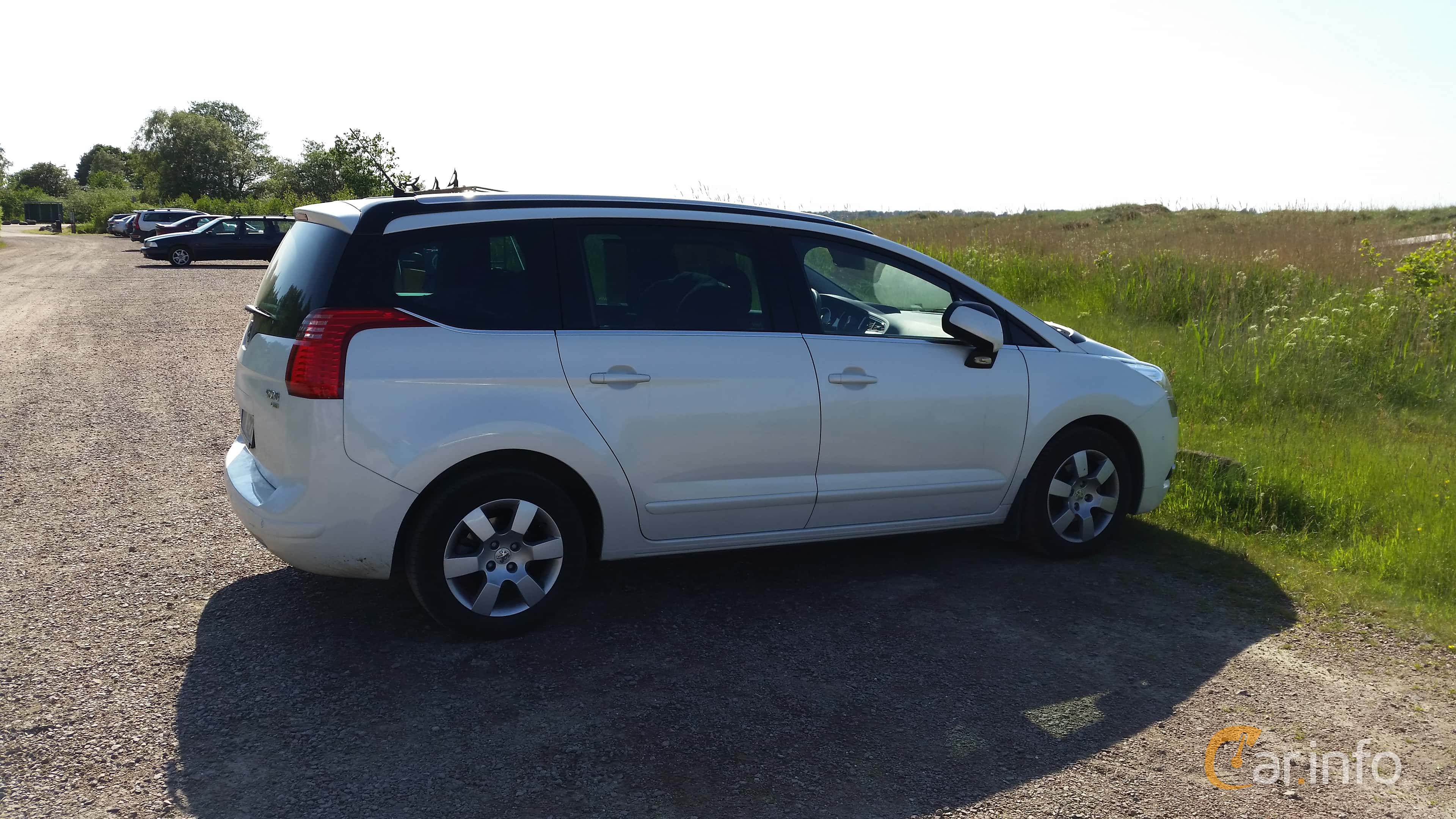 Peugeot 5008 1.6 e-HDi FAP EGS, 111hp, 2012