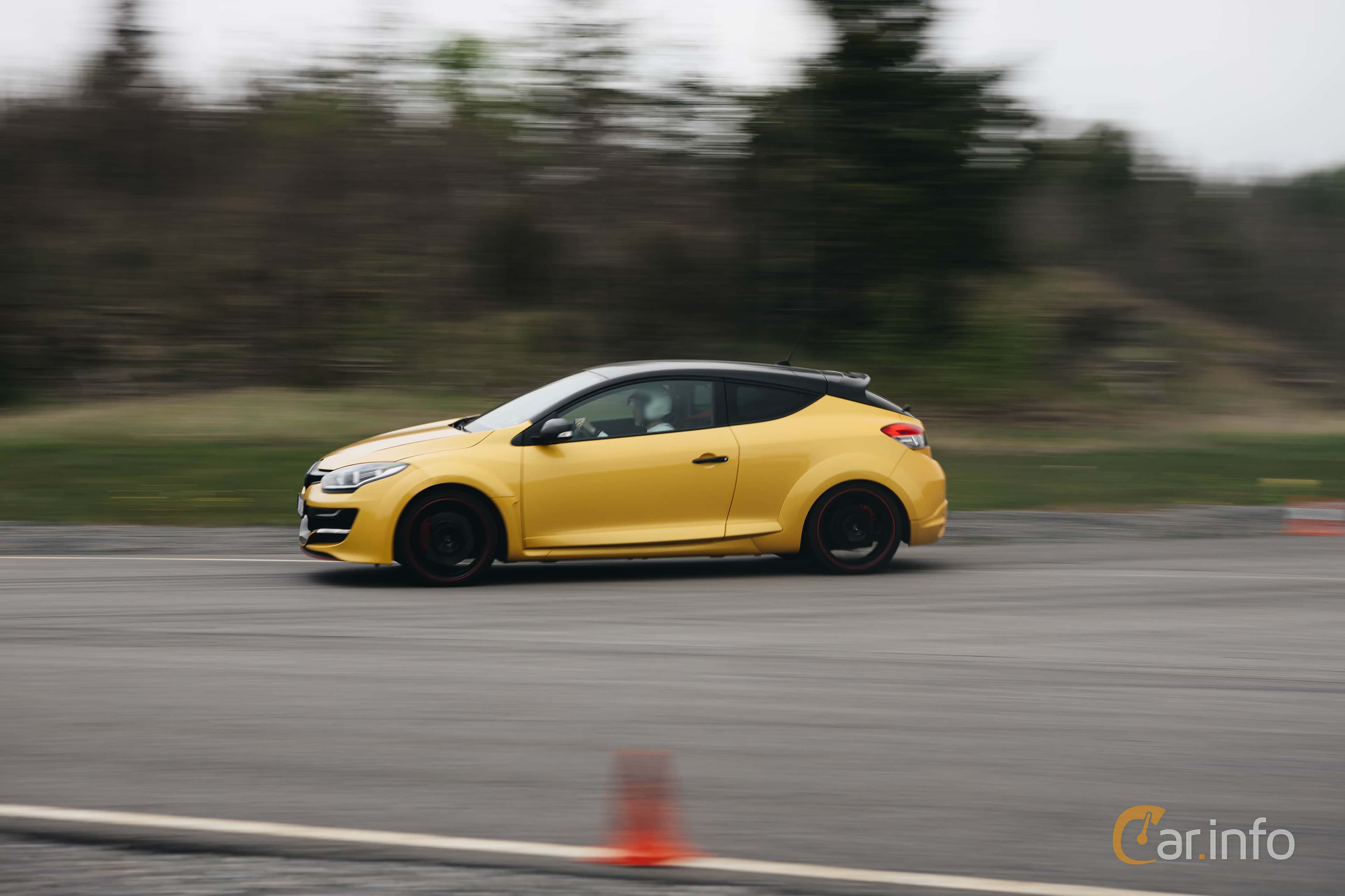 Renault Mégane Coupé 2.0 TCe Manual, 220hp, 2016